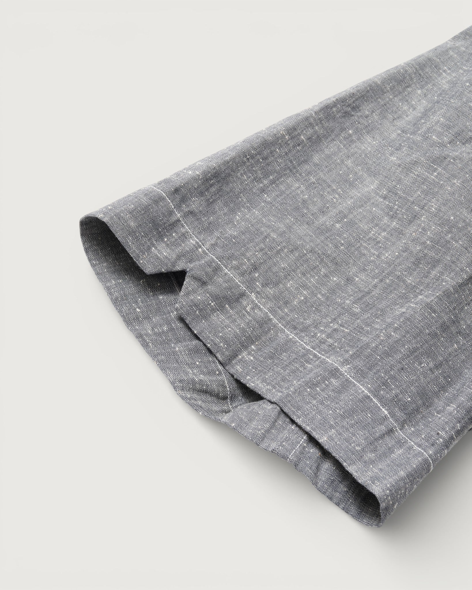 #3230-HC Town & Country HAVANA : homespun chambray grey