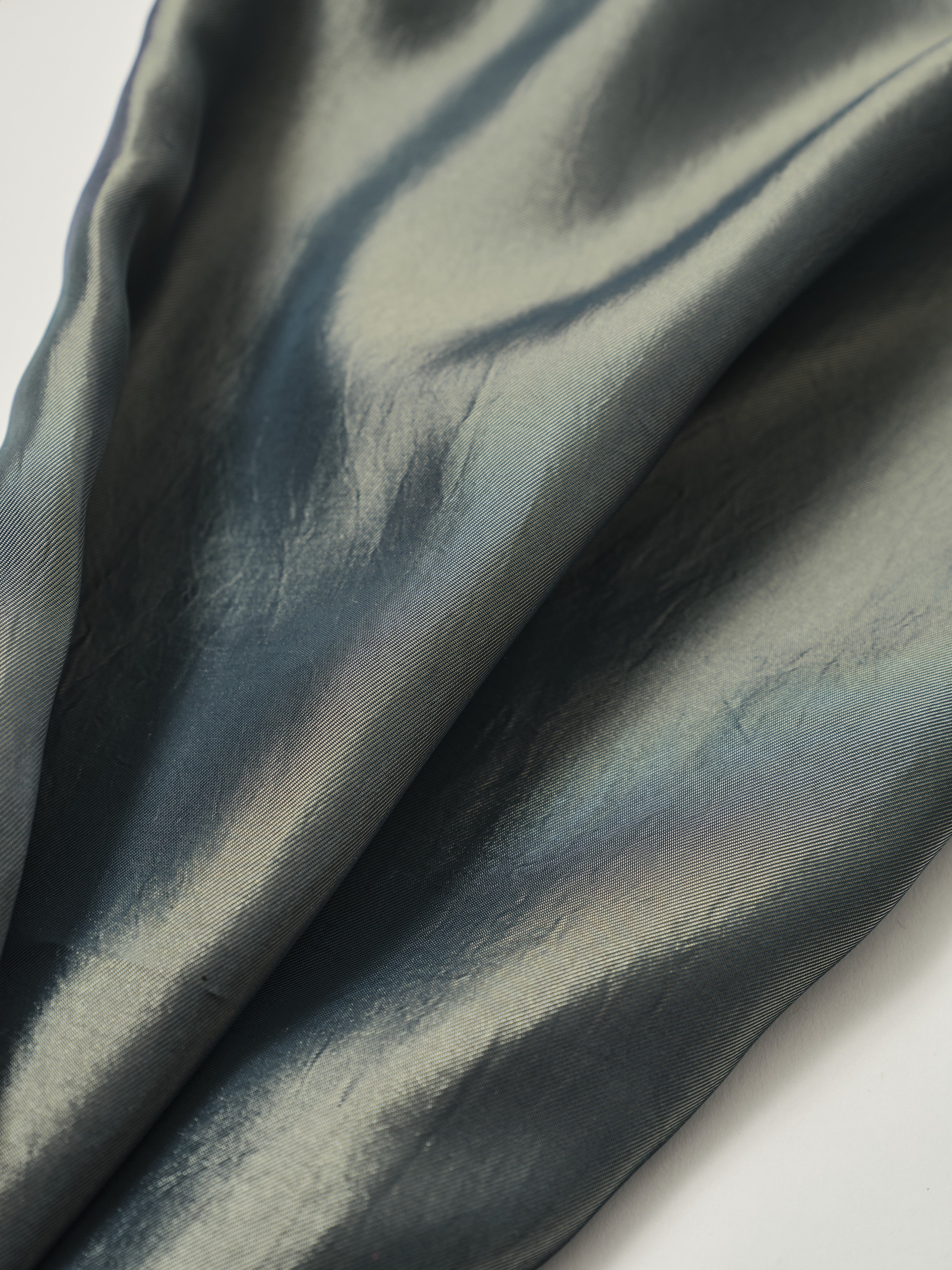 #3322-MK Town & Country Pants : metallic taffeta khaki