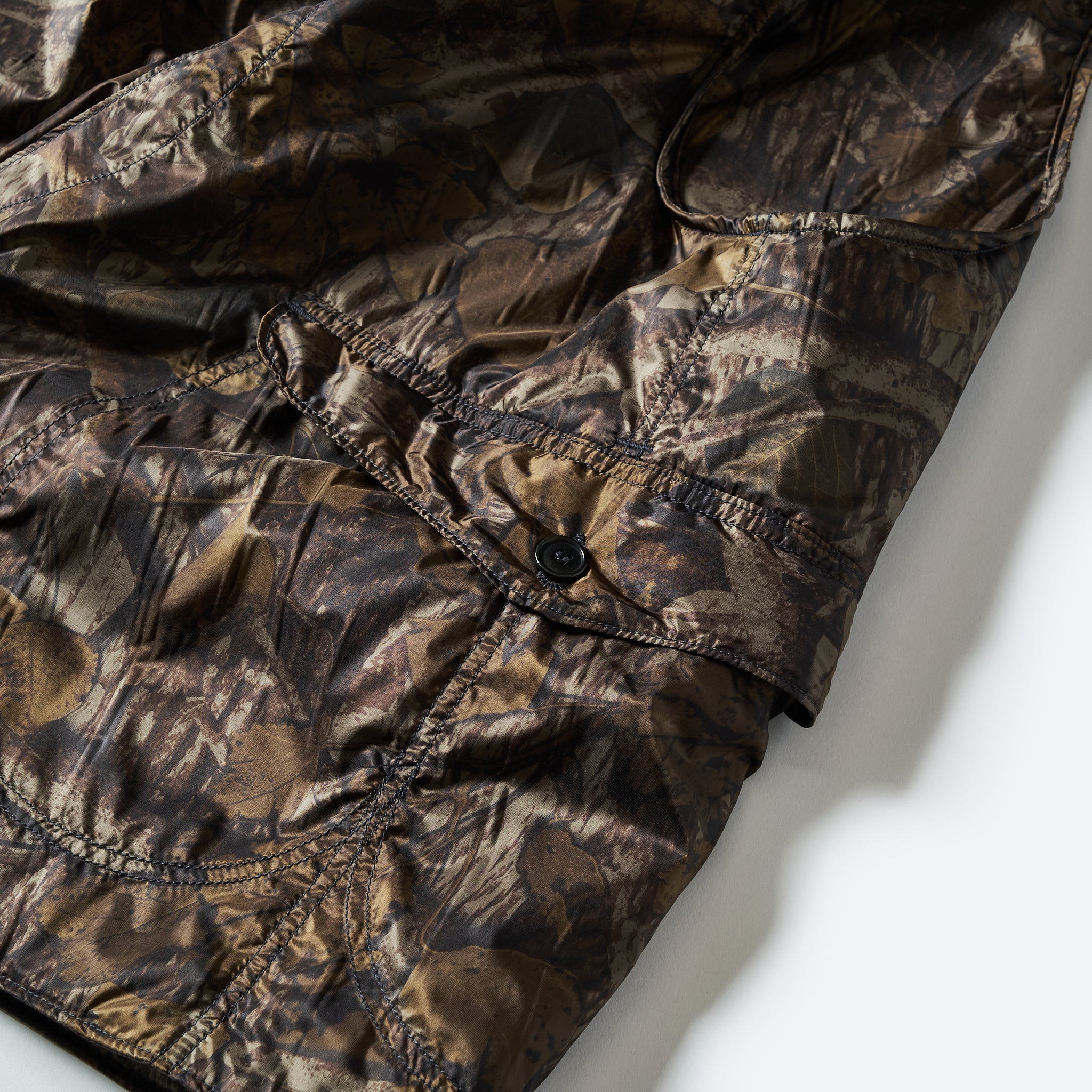 #1512-NC1 Royal Traveler : nylon forest camo brown jungle