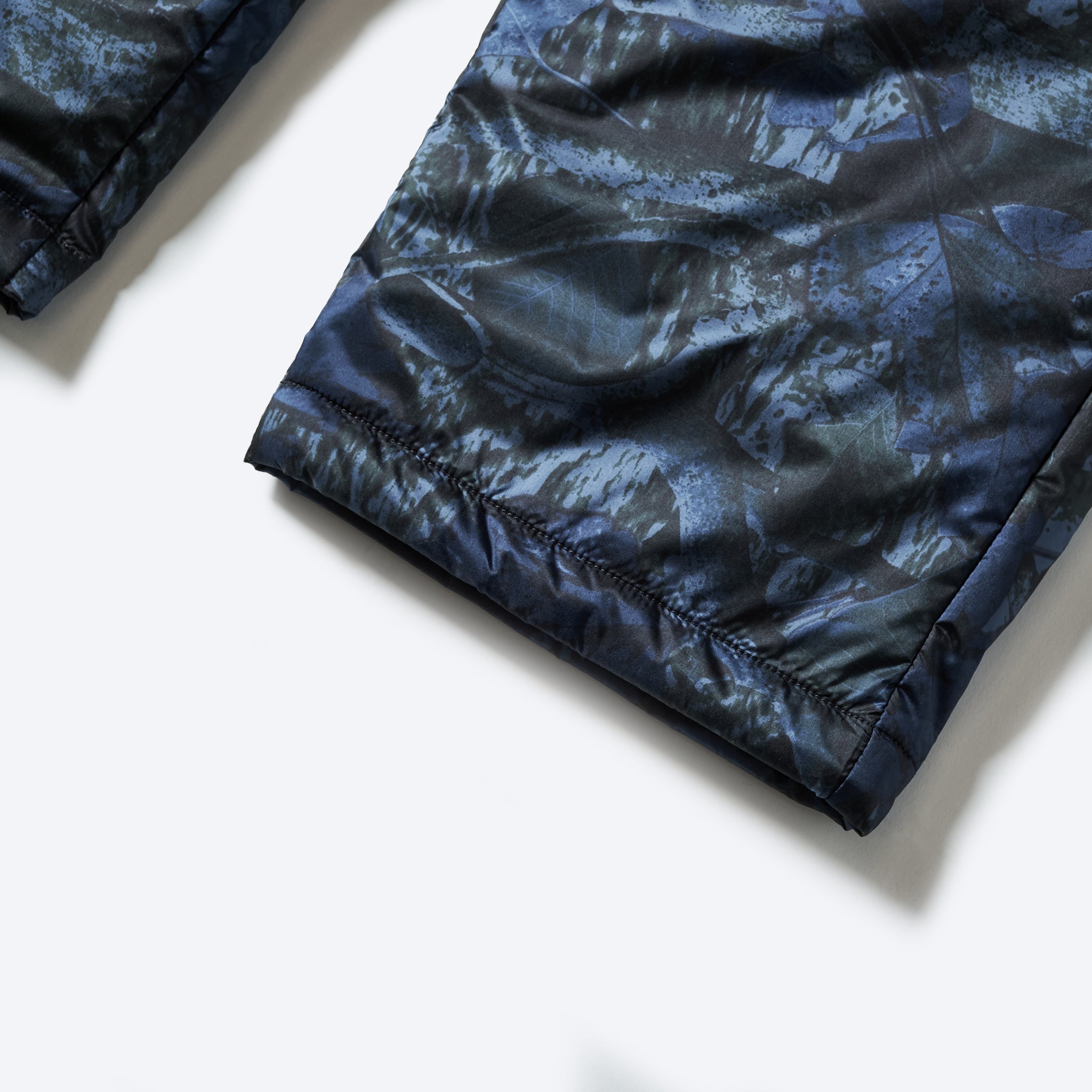 #3315L-NC2 E-Z Lax 4 : nylon forest camo blue jungle