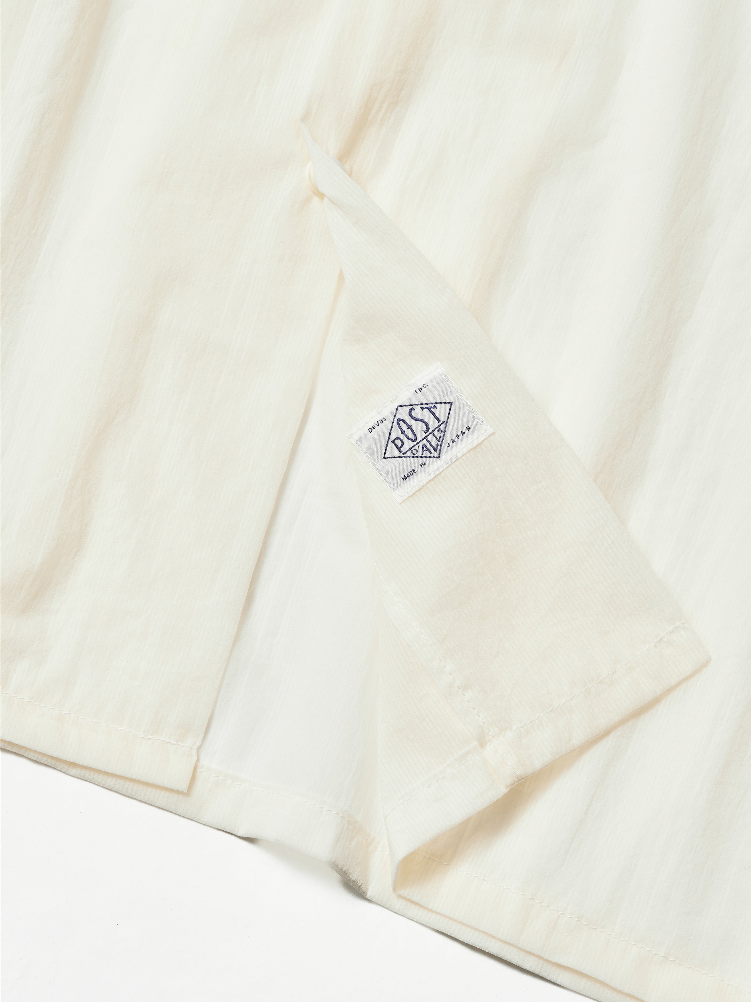 #1207BS-PMW New Basic Shirt S/S : poly mesh white_3