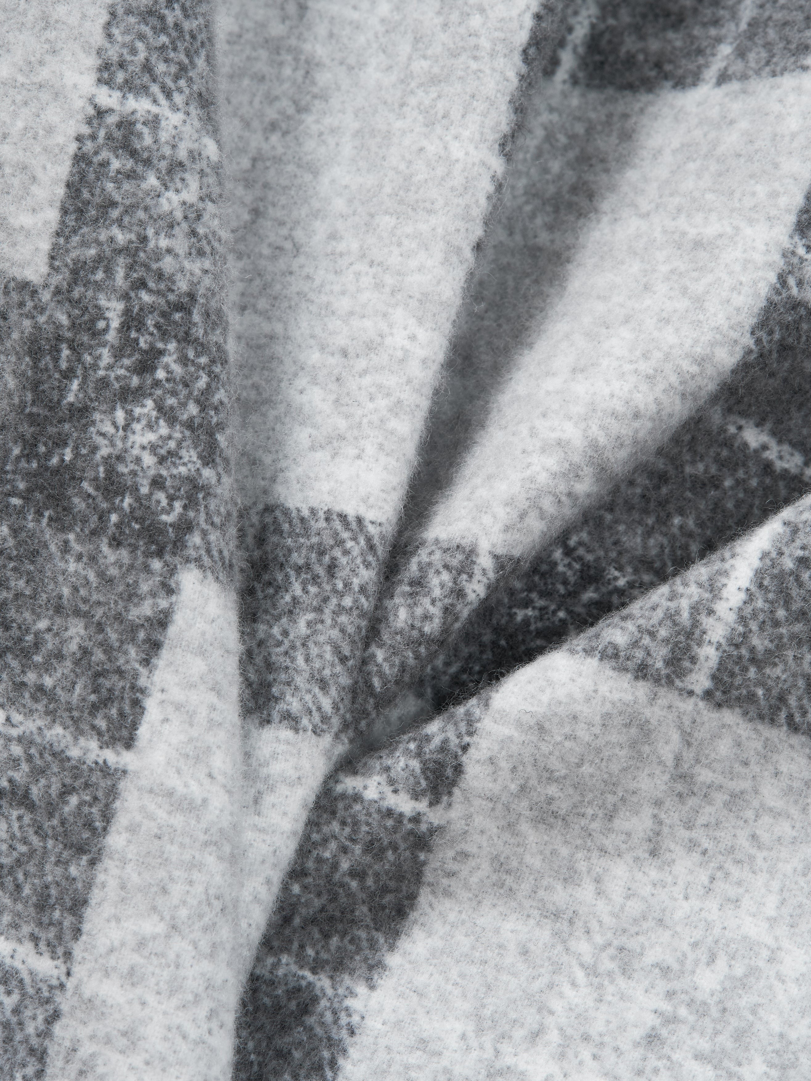 #3234-PF1 Rounder : printed cotton flannel ash