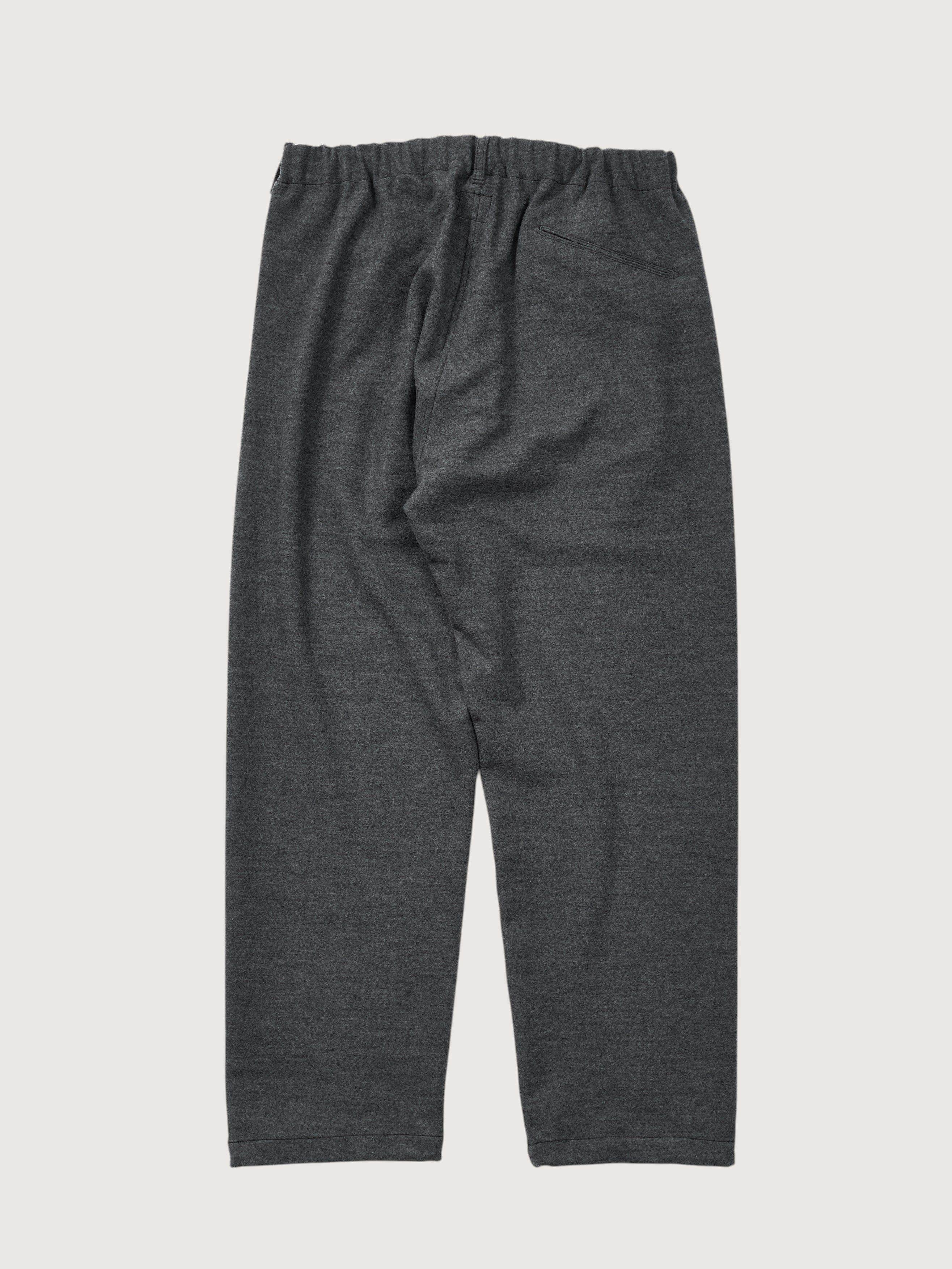 #3307CP-KC POST Coach Pants : knitty charcoal