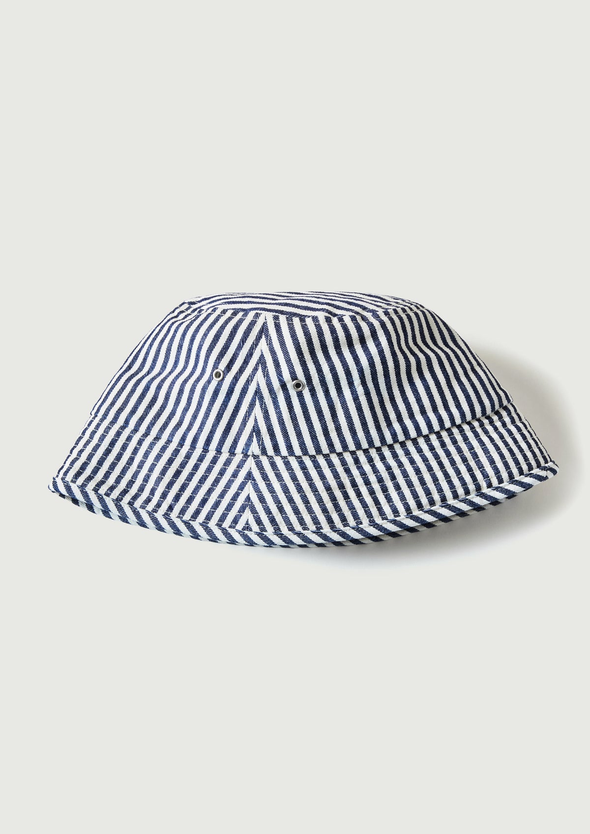 #3905-03 POST Bucket 3 : express stripe indigo