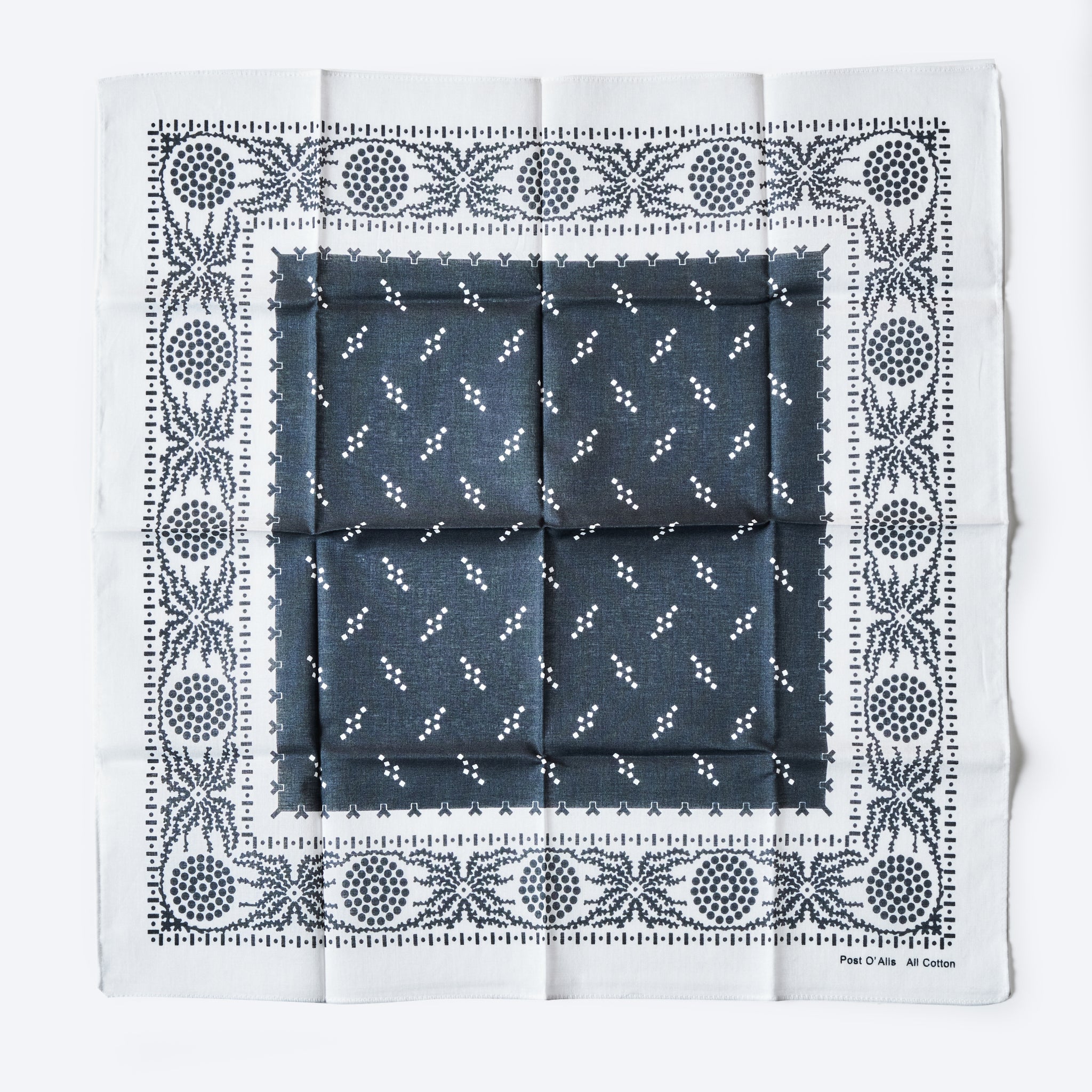 #4001-WC Spider POST Bandana Hankie : spider white/charcoal 45 x 45