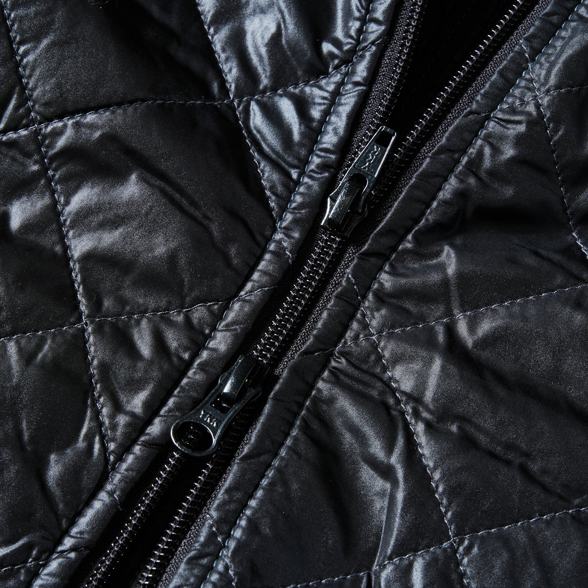 #2137-QT1 Streamliner Coat : quilted nylon taffeta black "Dead Stock"