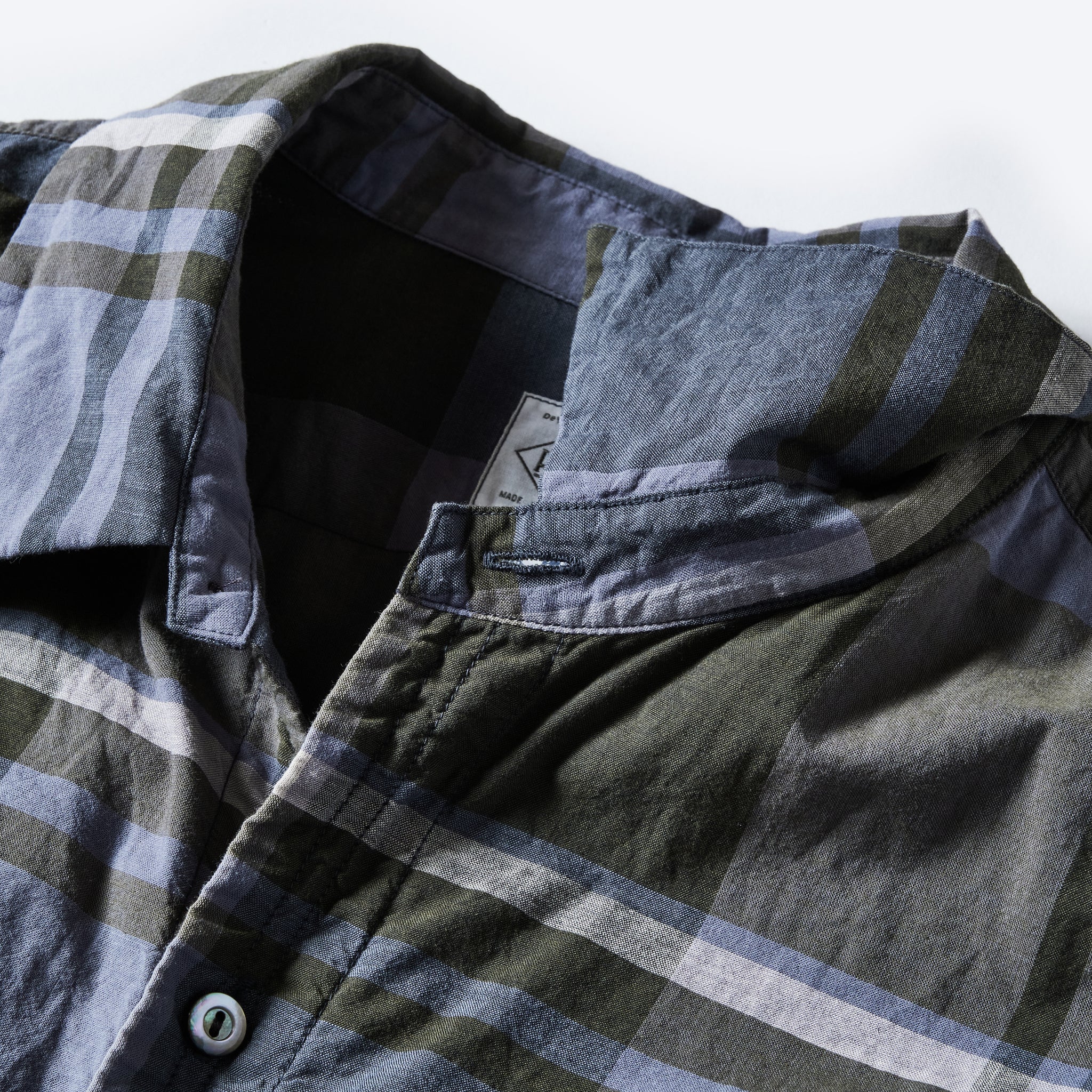 #3220W-FPW2 NEUTRA 5-W : feather chambray plaid W-ply moss