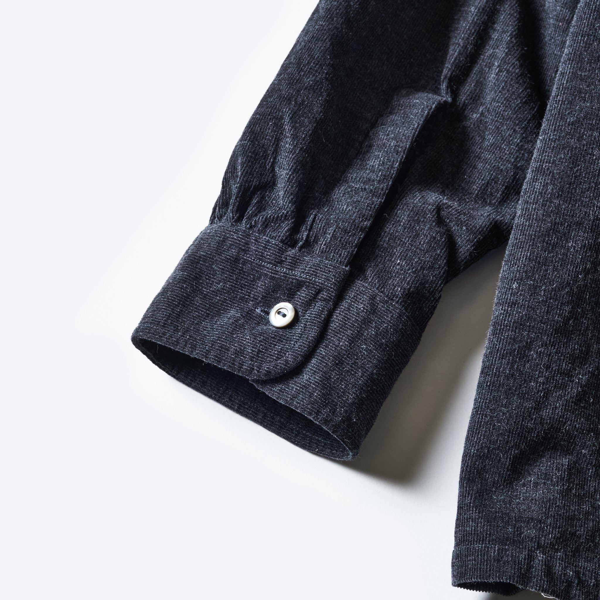 #3221-MC2 NEUTRA 6 : mini cords charcoal heather