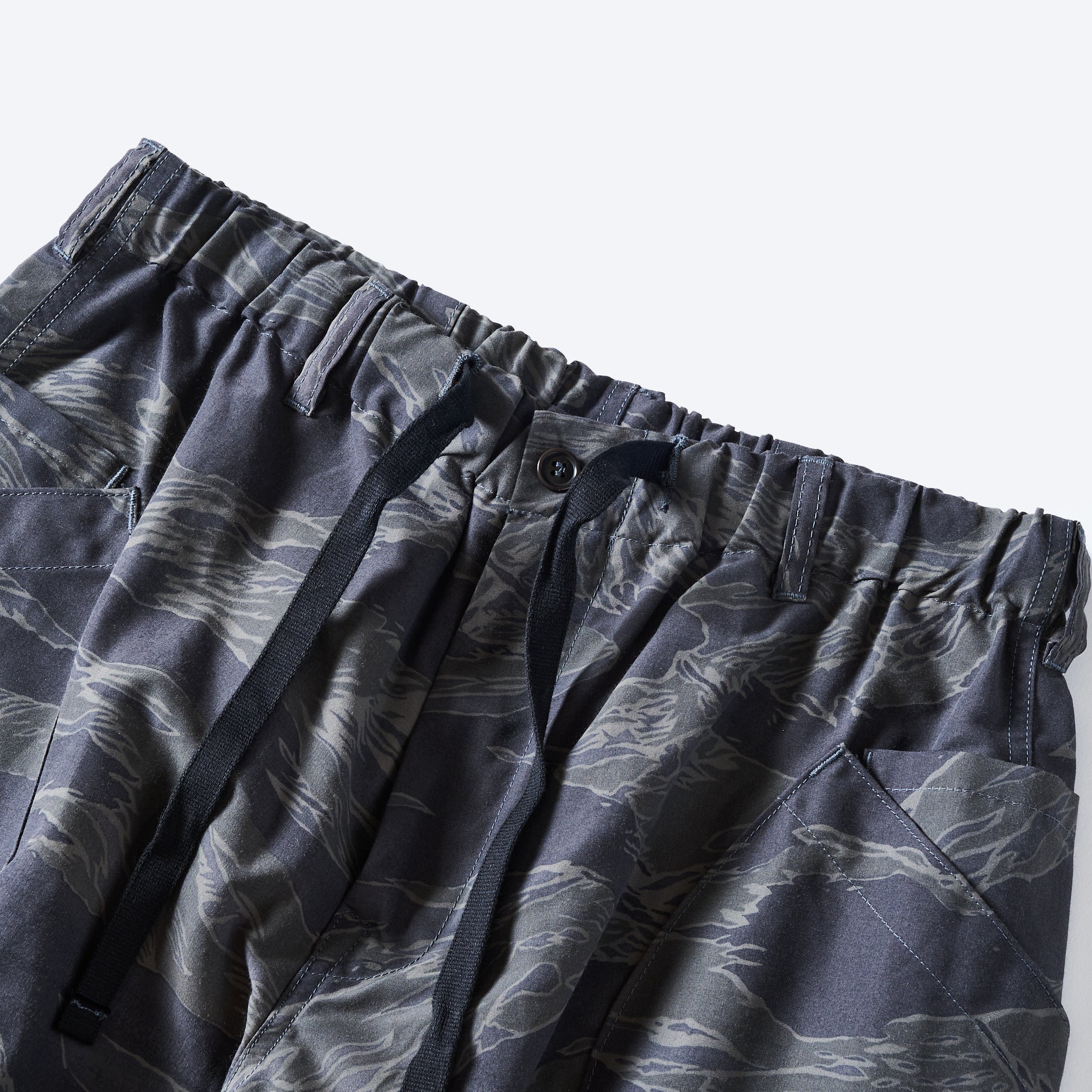 [PRE-ORDER SUMMER] #2323E-NT EZ DEE's Shorts : Night Tiger