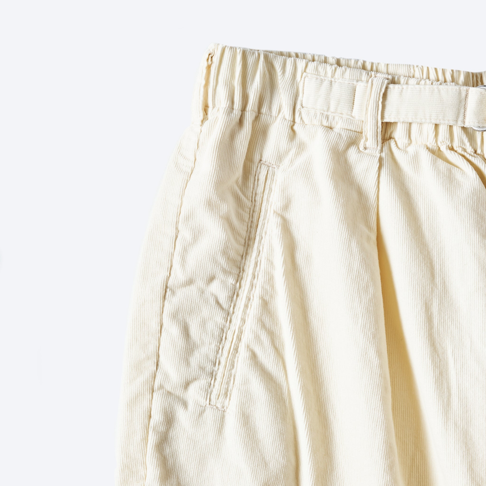 [PRE-ORDER SUMMER] #3315S-SCE EZ Lax 4 Shorts : summer cords ecru
