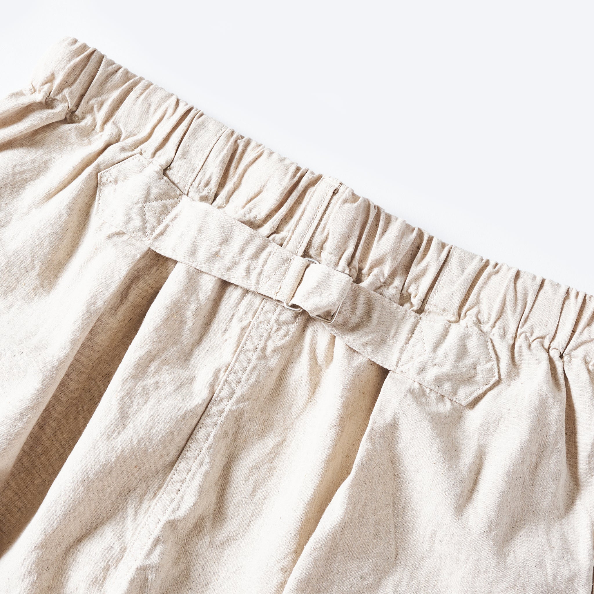 [PRE-ORDER SUMMER] #2323E-HCP1 EZ DEE's Shorts : hemp/cotton poplin natural