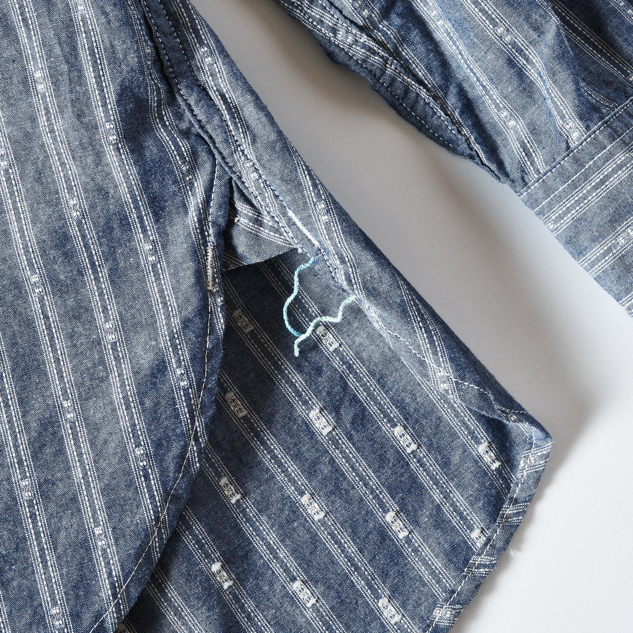 #1211-DSC The POST : dobby stripe chambray indigo