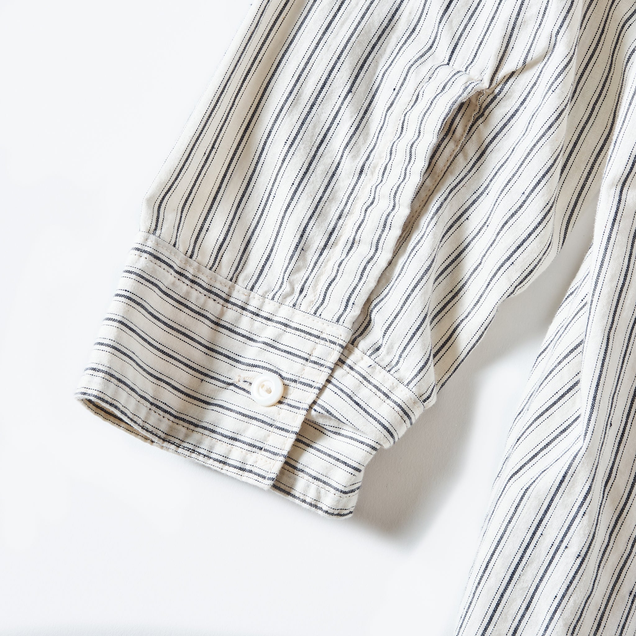 #1211-NS The POST : natural stripe