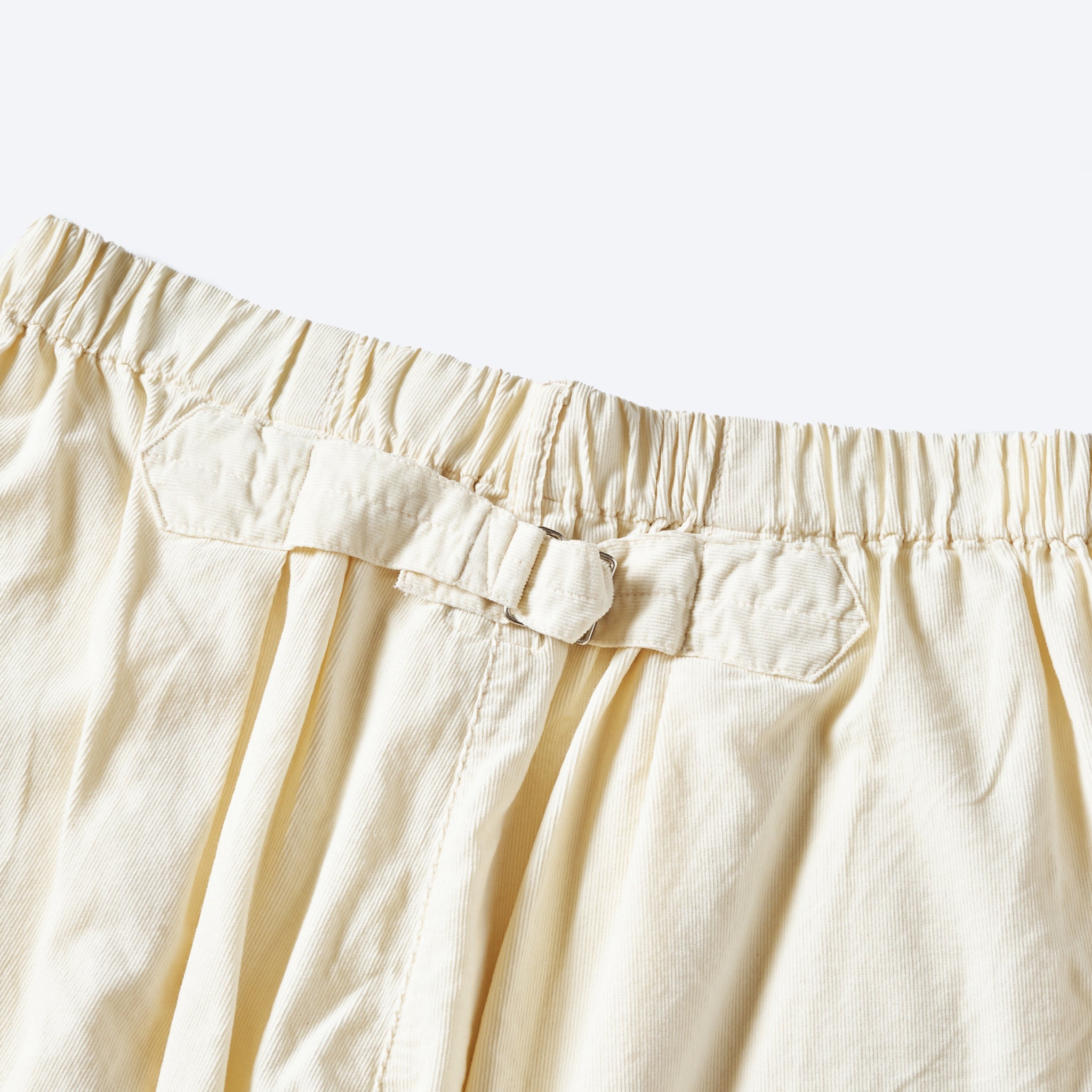 [PRE-ORDER SUMMER] #3315S-SCE EZ Lax 4 Shorts : summer cords ecru