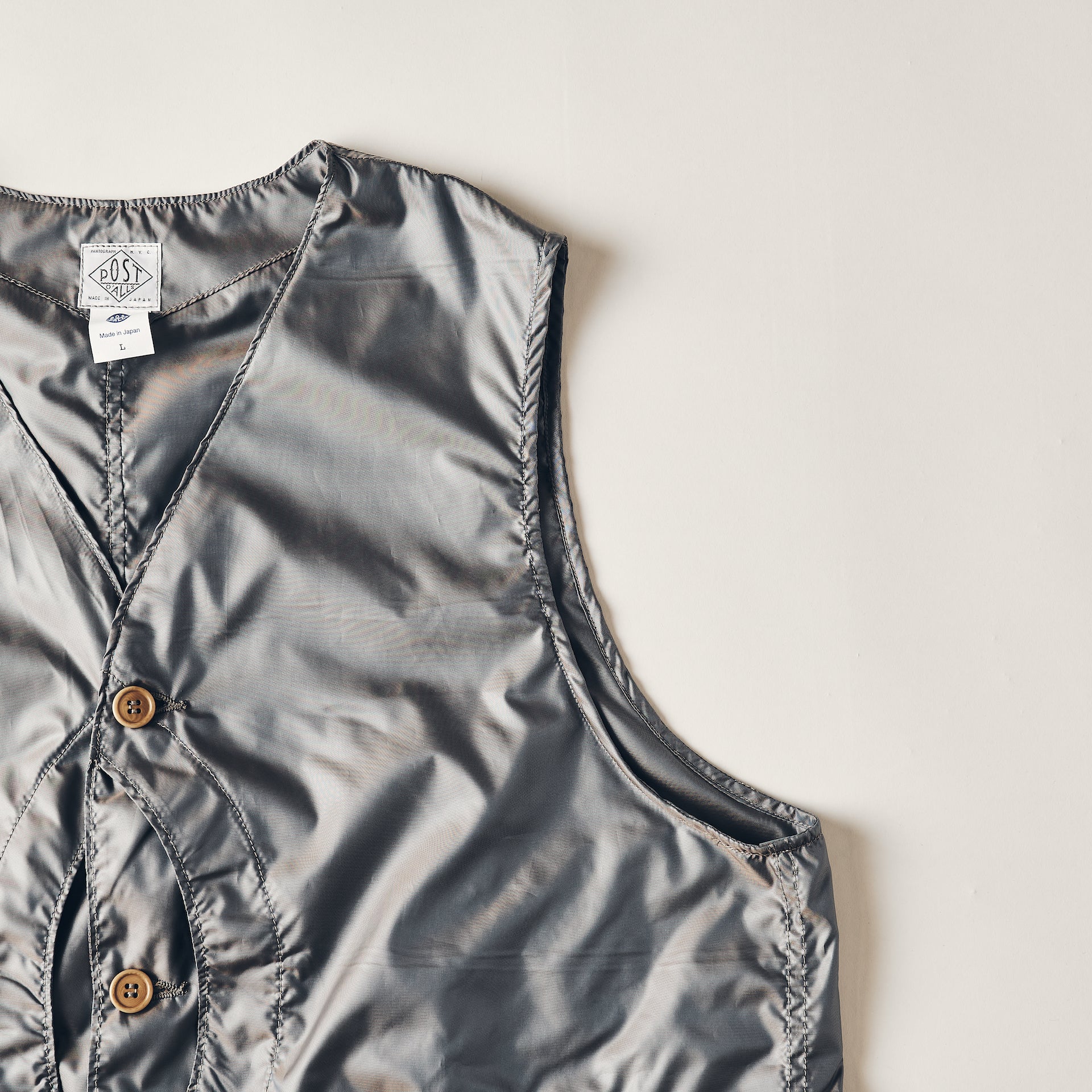 #1512-IPT Royal Traveler : iridescent poly taffeta khaki