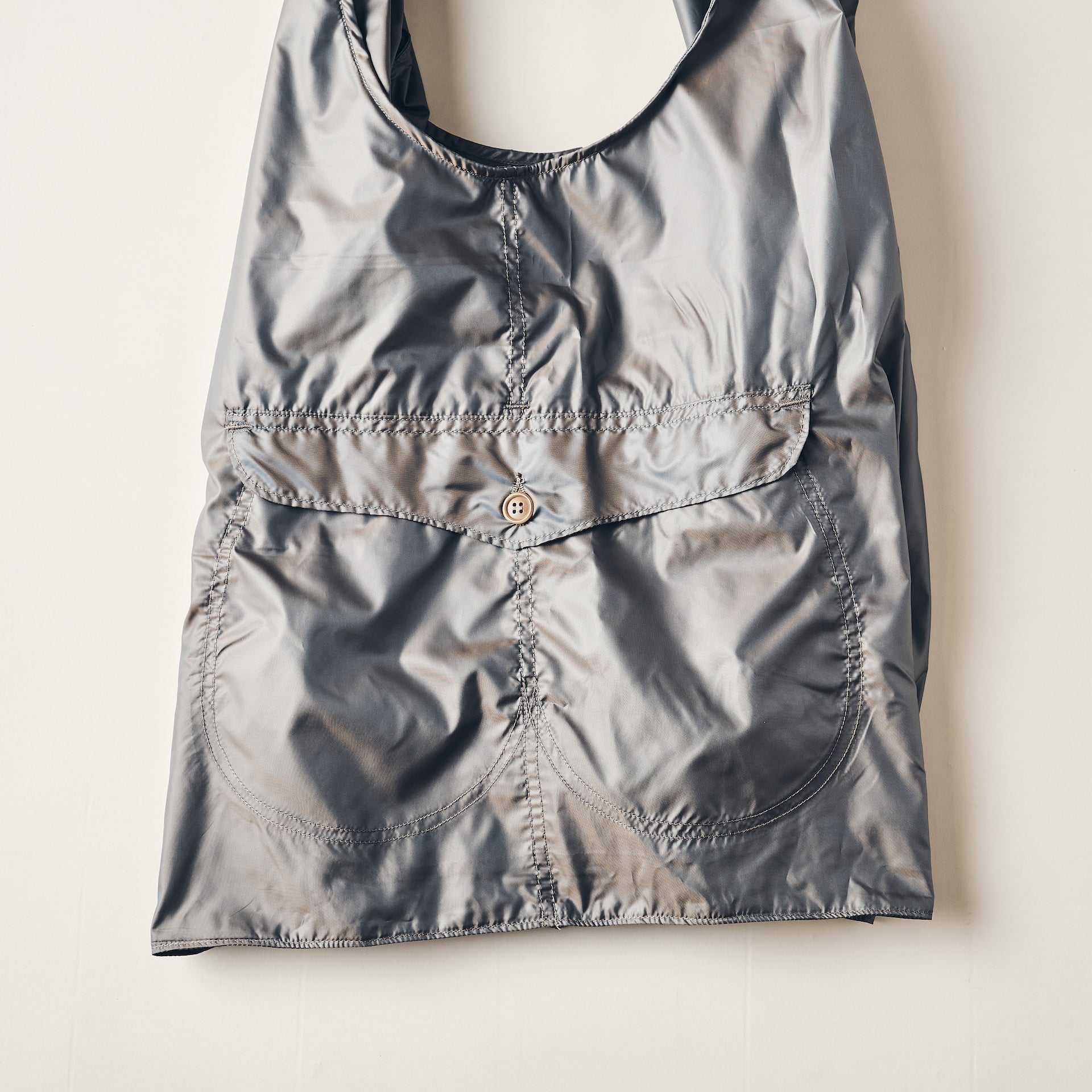 #1512-IPT Royal Traveler : iridescent poly taffeta khaki