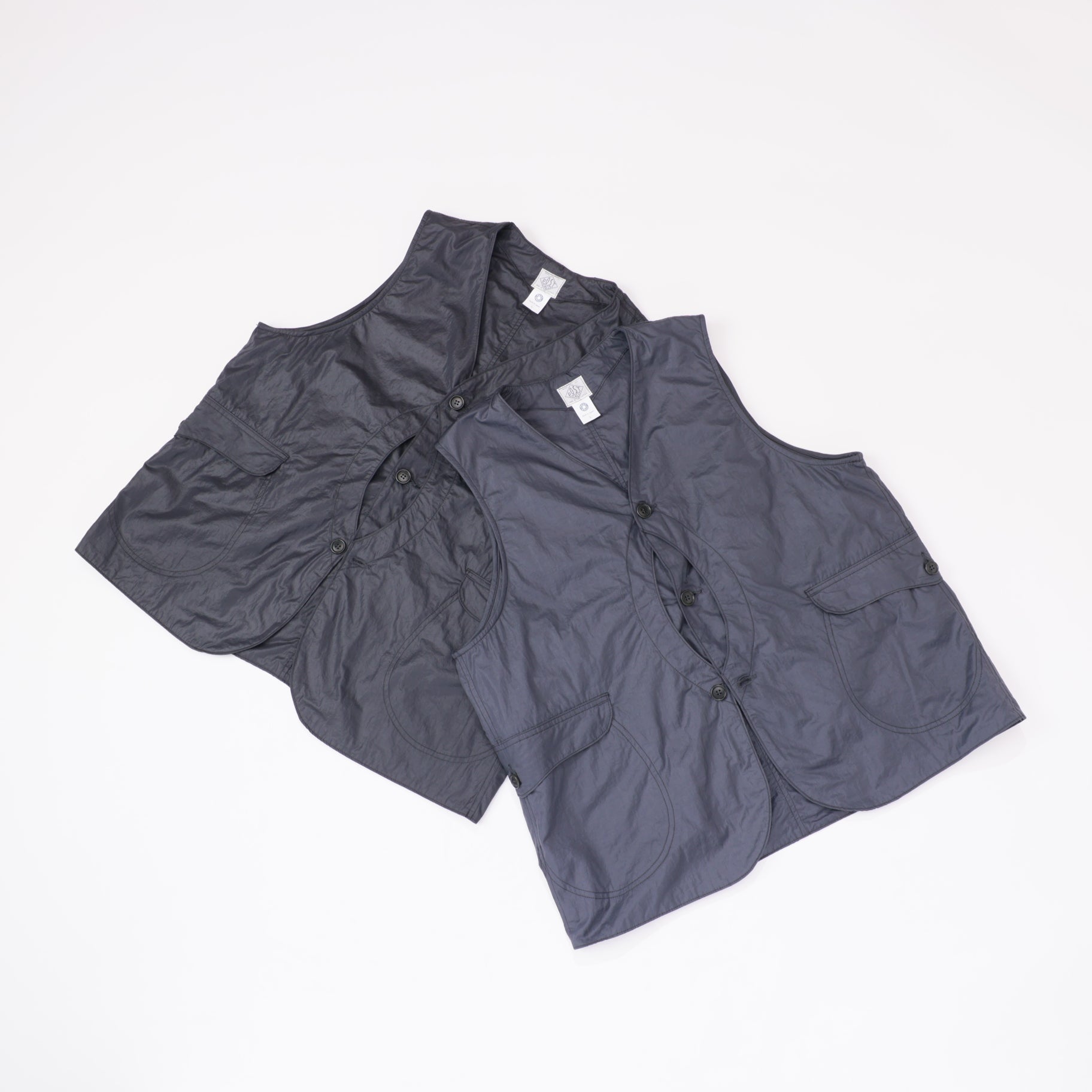 #1512-WTN Royal Traveler : waxy taffeta navy
