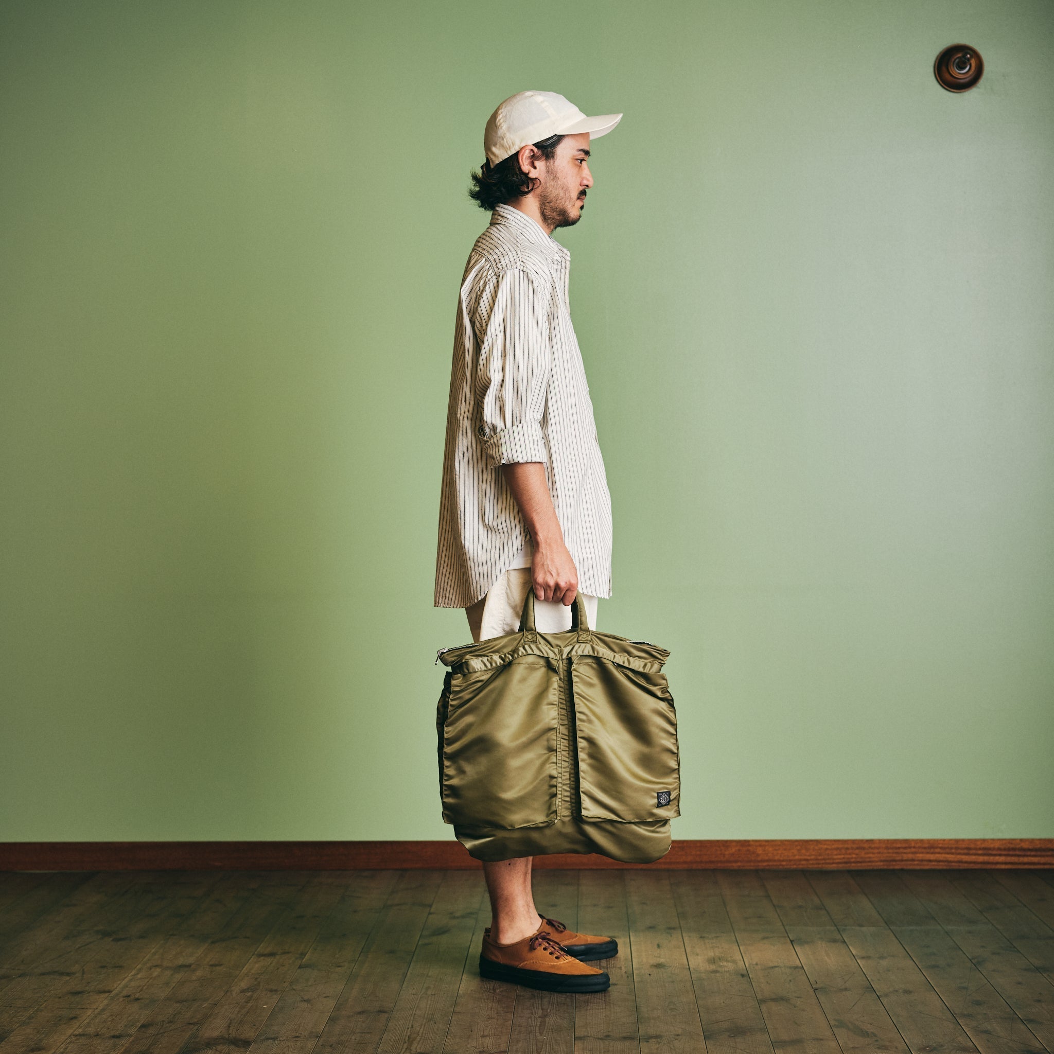 #4209-NTO Reversible Helmet Bag: nylon twill