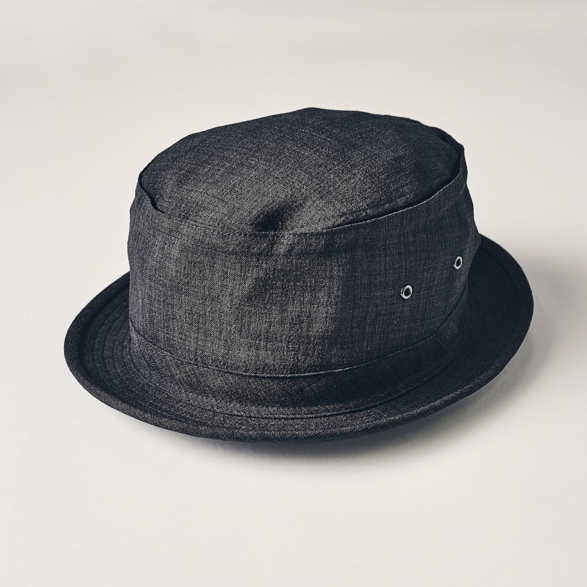 #1972-PHD Bucket 2 : poly heather dark charcoal