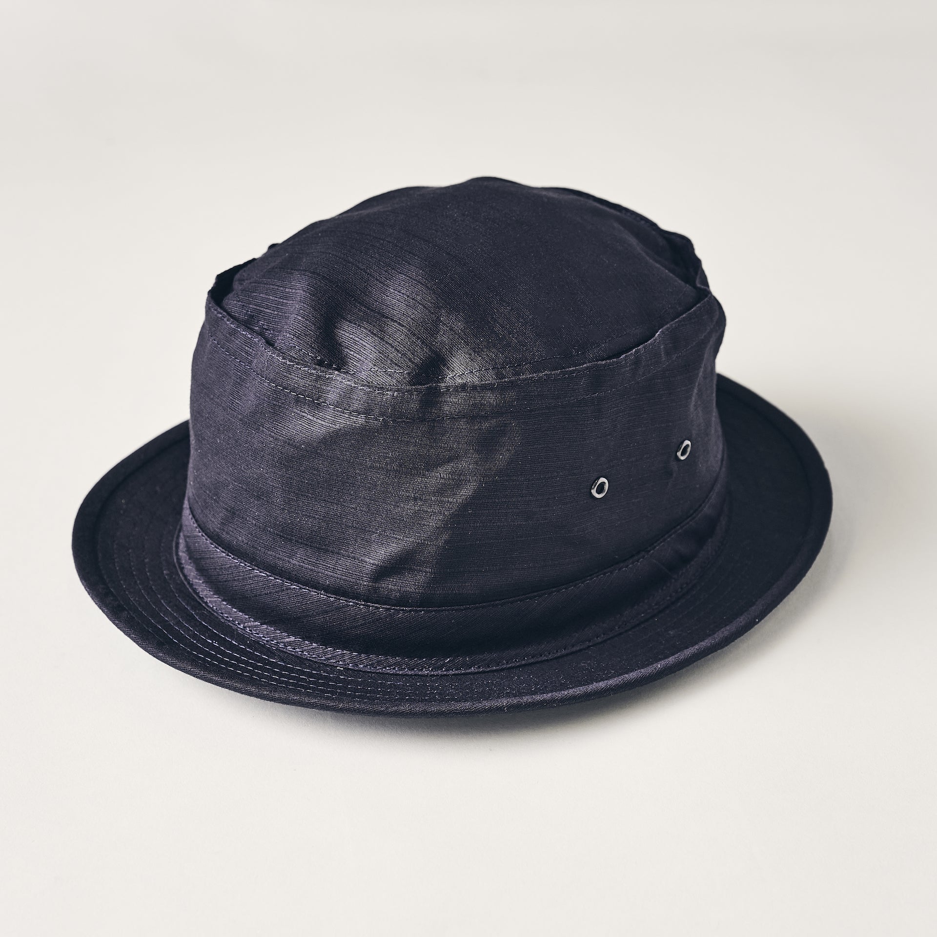 #1972-RNV Bucket 2 : ribby twill navy