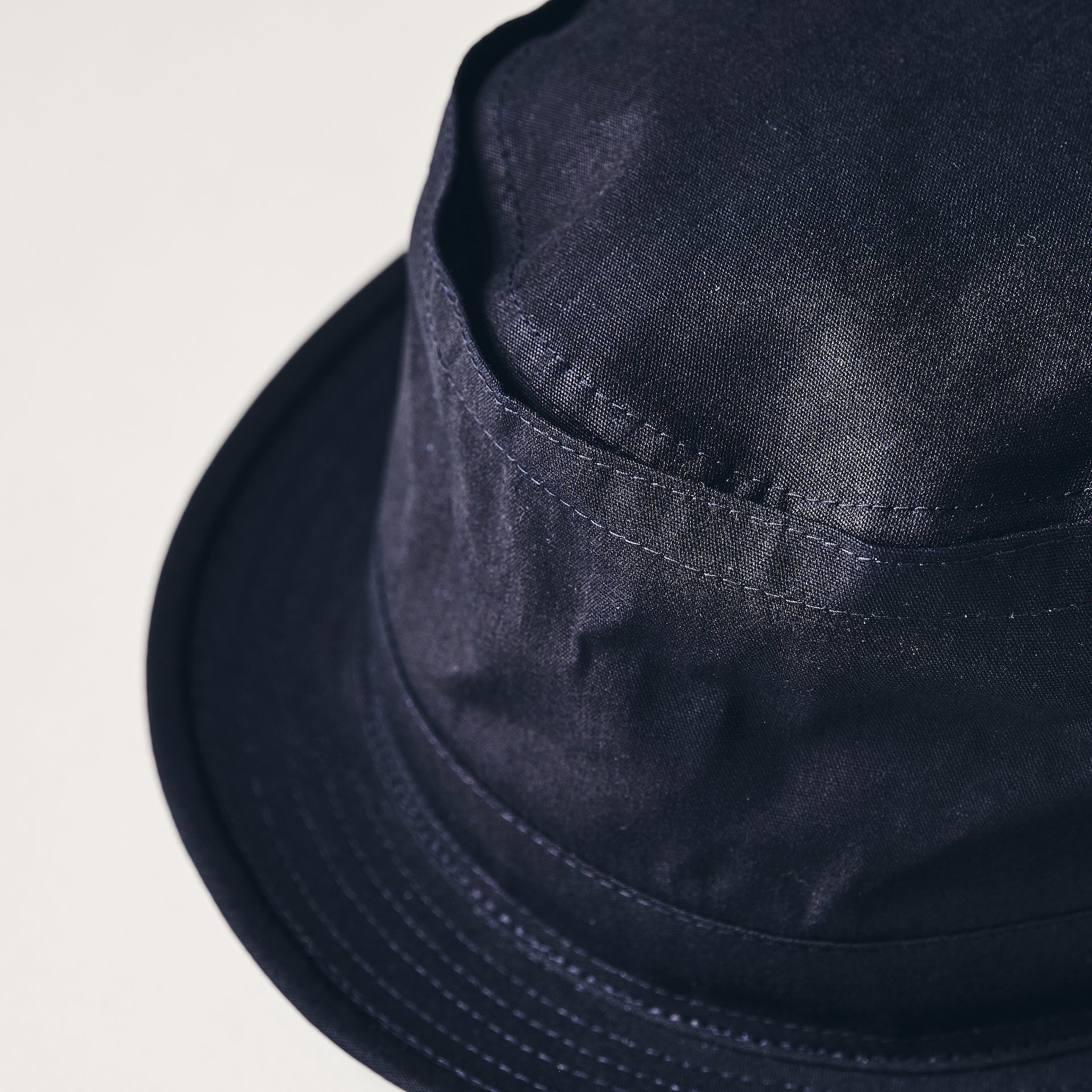 #1972-VSI Bucket 2 : vintage sheeting indigo