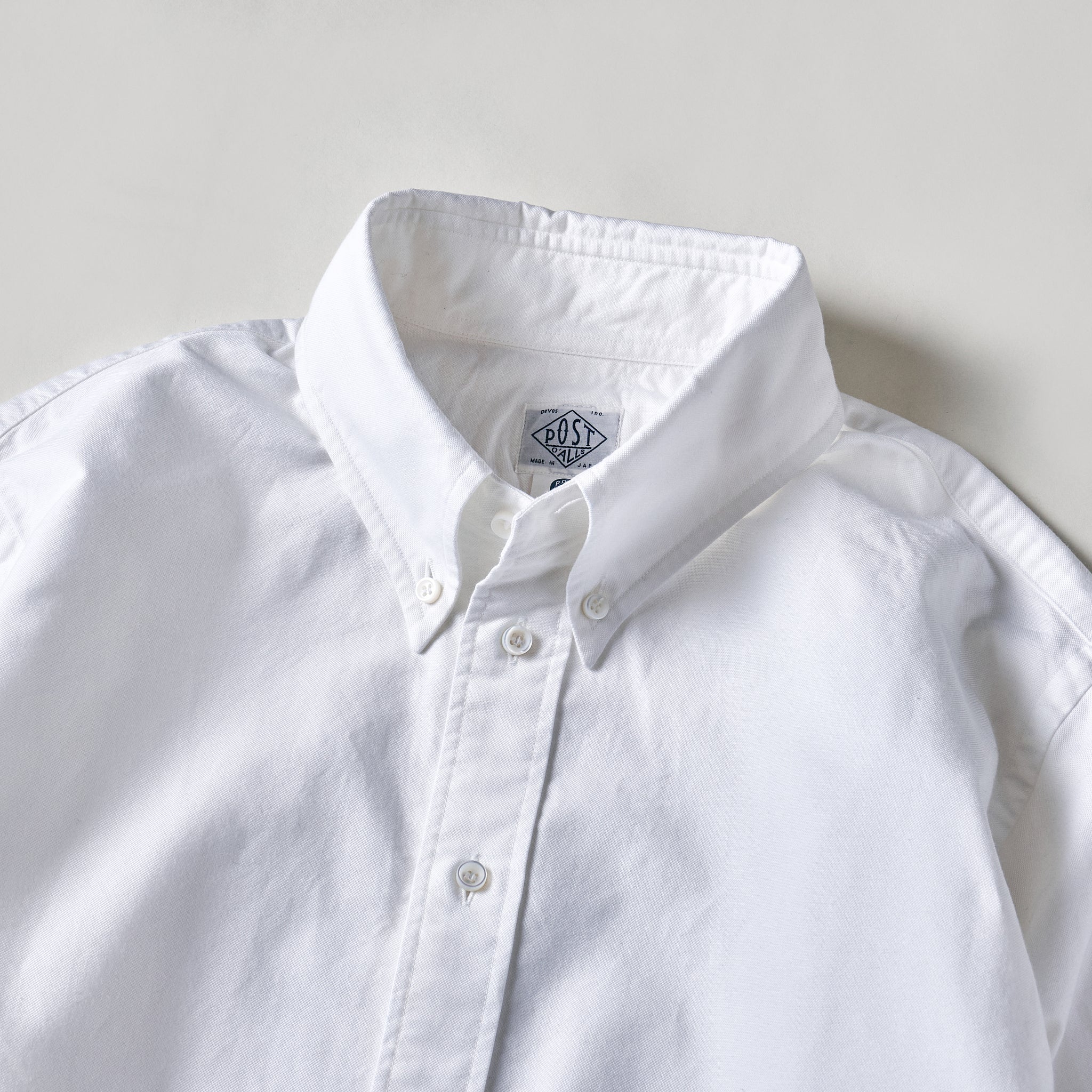 #1283-OW POST BD2 : oxford white