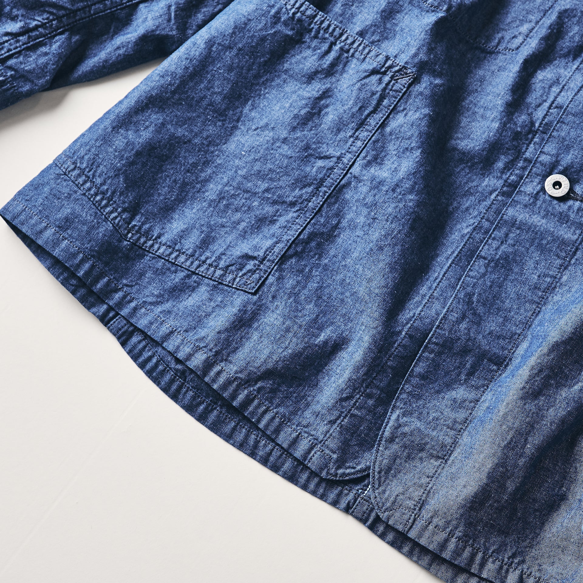 #3113-VSC POST 43 : vintage sheeting chambray