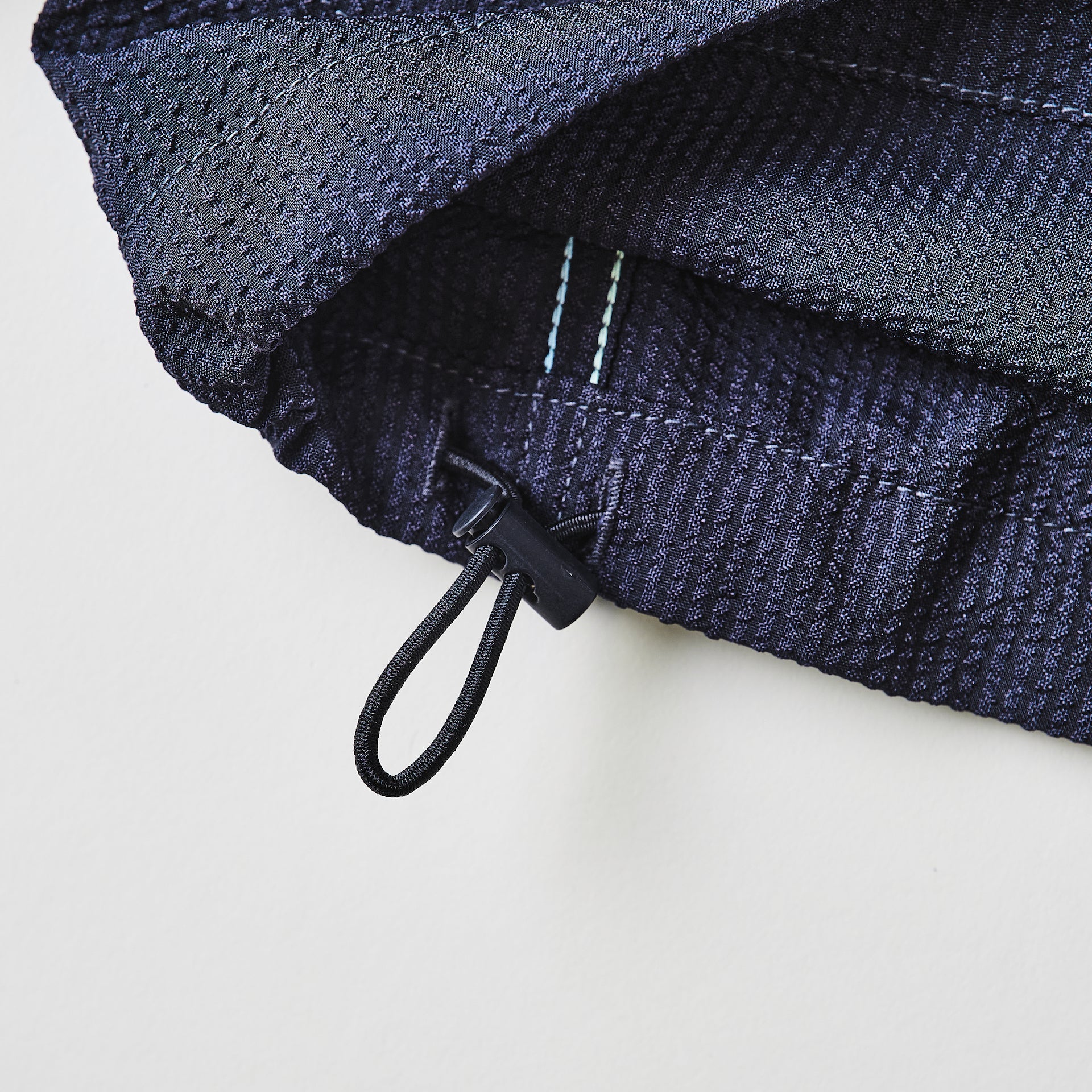 #3115-PSN DEE V : poly seersucker navy