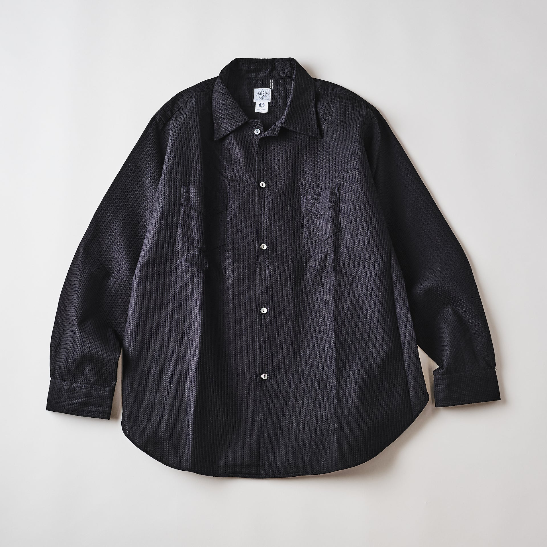 #3211-BWB NEUTRA 3 : boxy waffle black