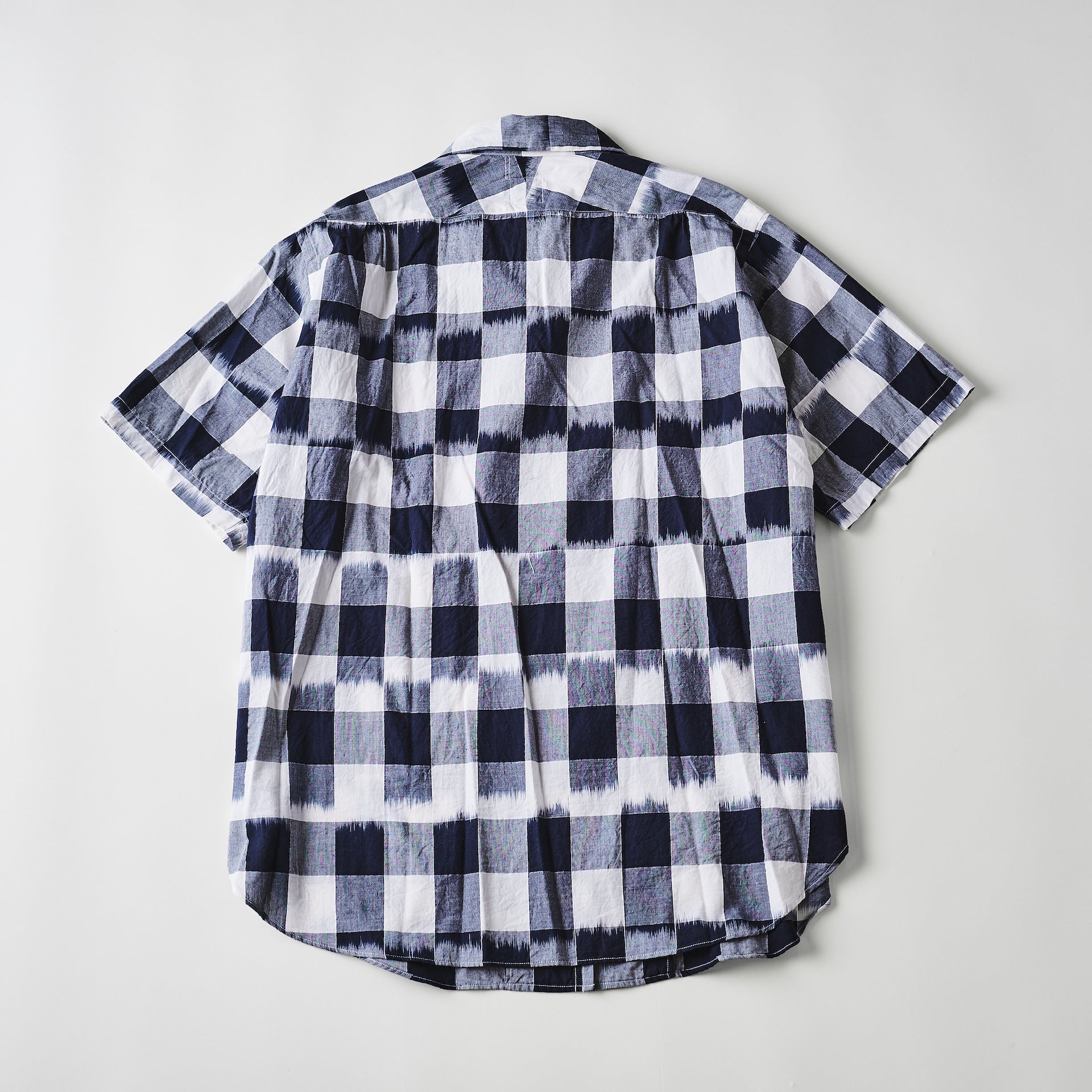 #3211S-ICN2 NEUTRA 3 S/S : ikat check navy