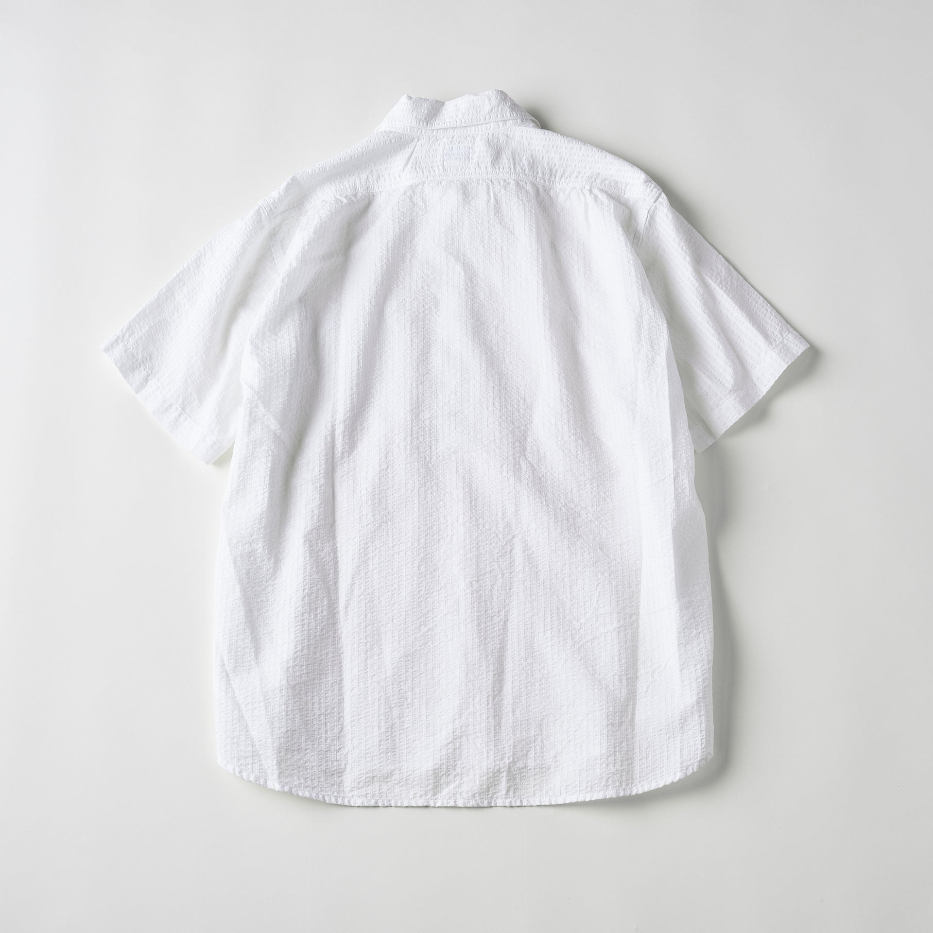 #3213S-SW NAVY CUT S/S : seersucker white