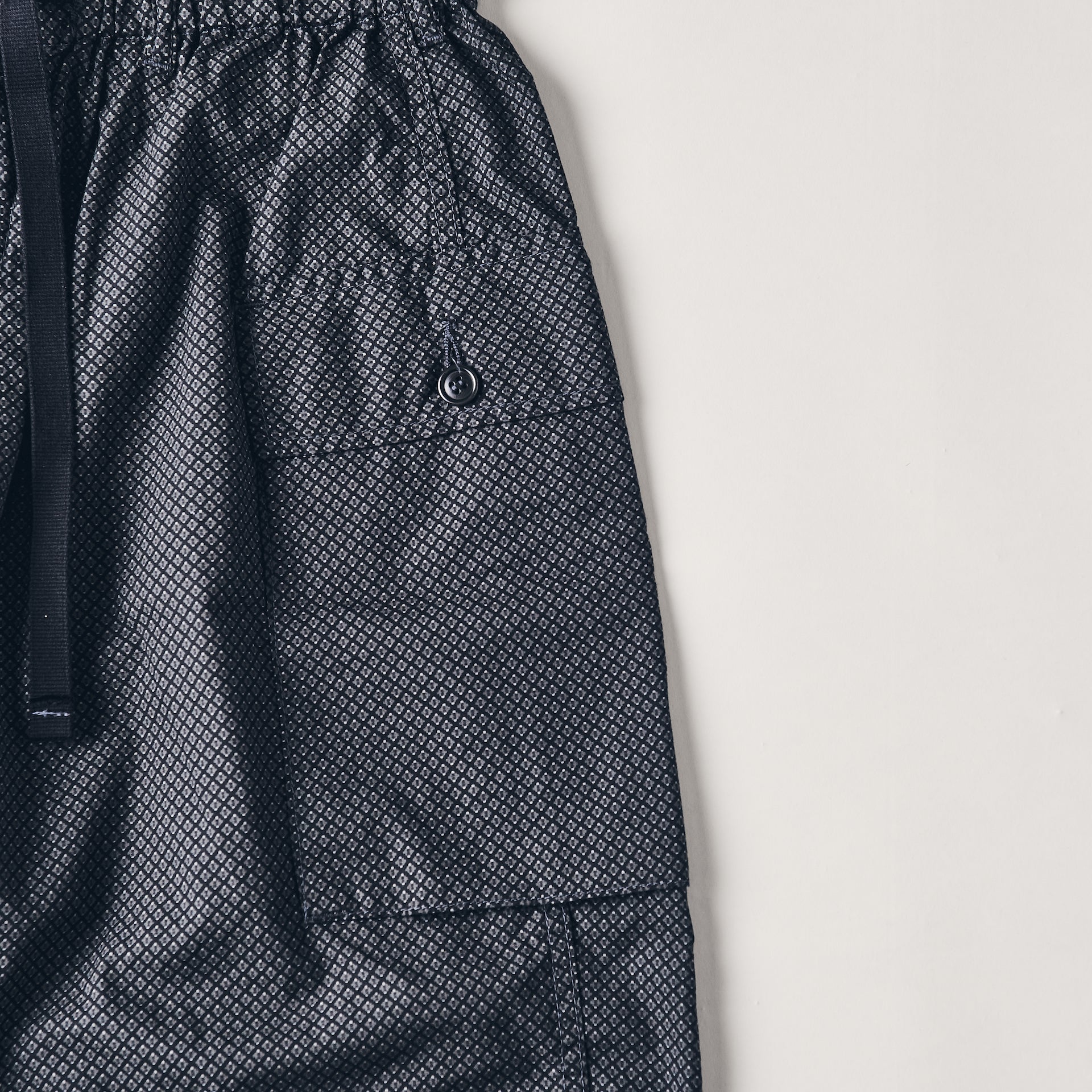 #3308S-MPG E-Z WALKABOUT Shorts : micro print grey