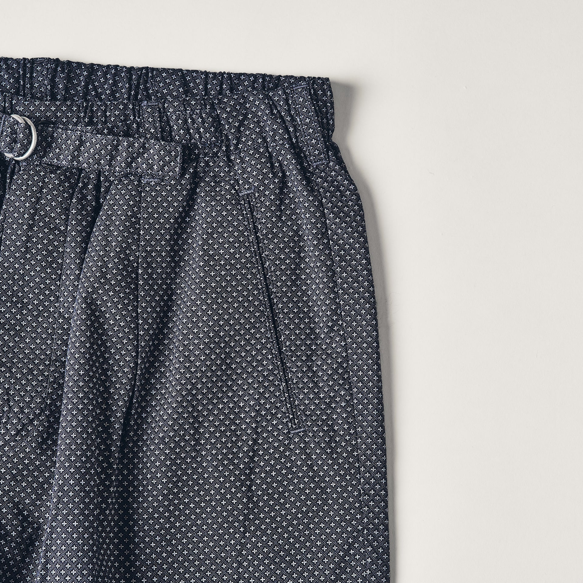 #3315-MPN E-Z Lax 4 : micro print navy