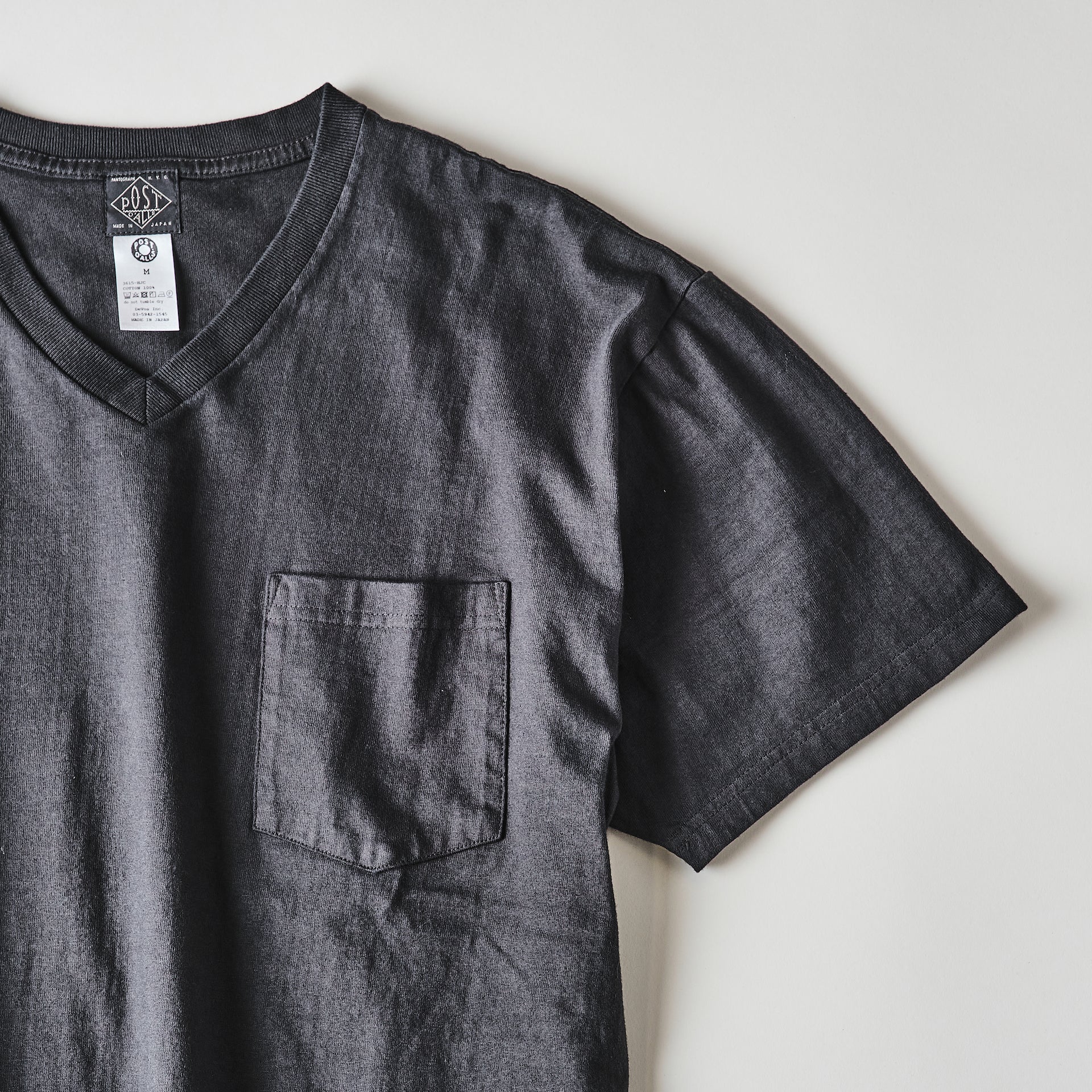 #3615-CHA V Pocket Tee : heavyweight jersey charcoal