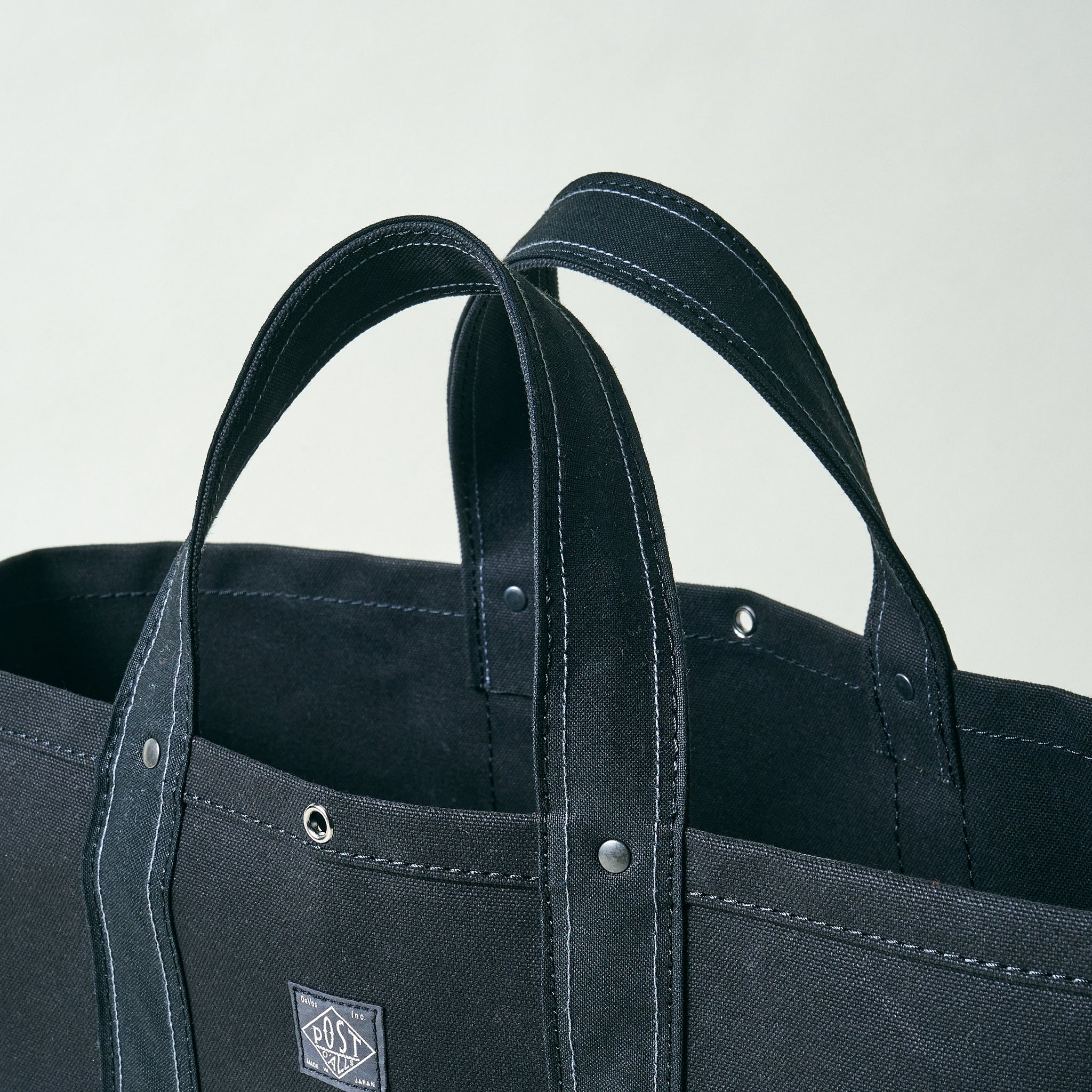 #4204-CB Bell Tote (L) : cotton canvas black