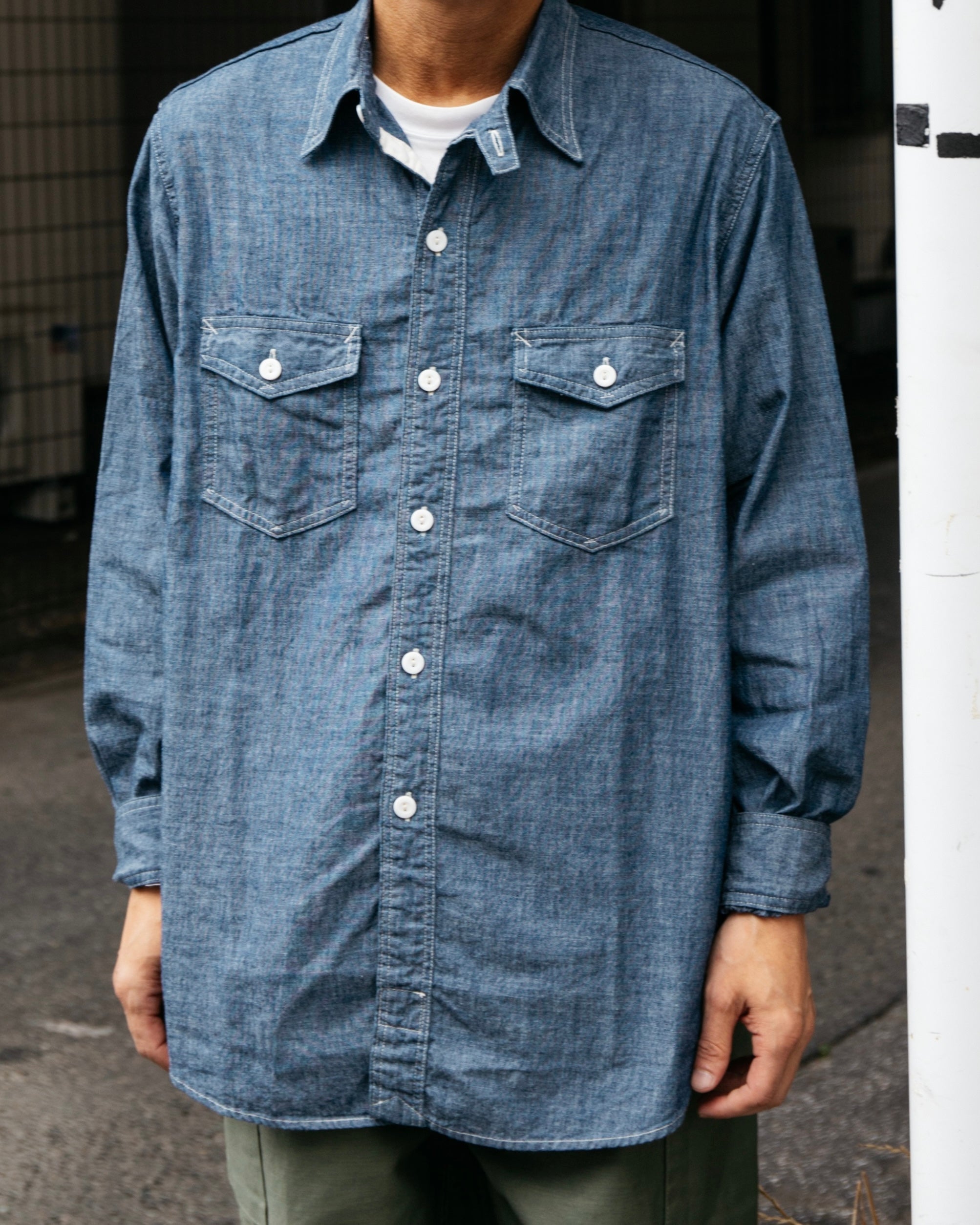 #3216-11 The NAVY CUT 2 : chambray indigo