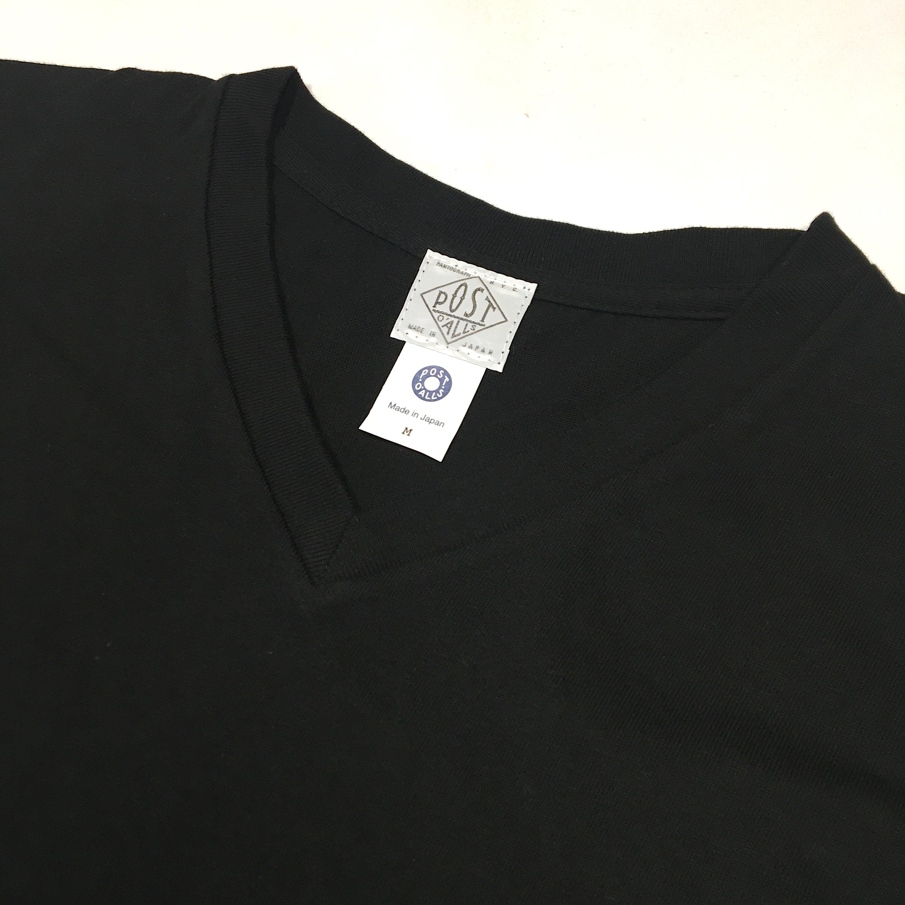 V neck DIA Tee : black (Shop Special)