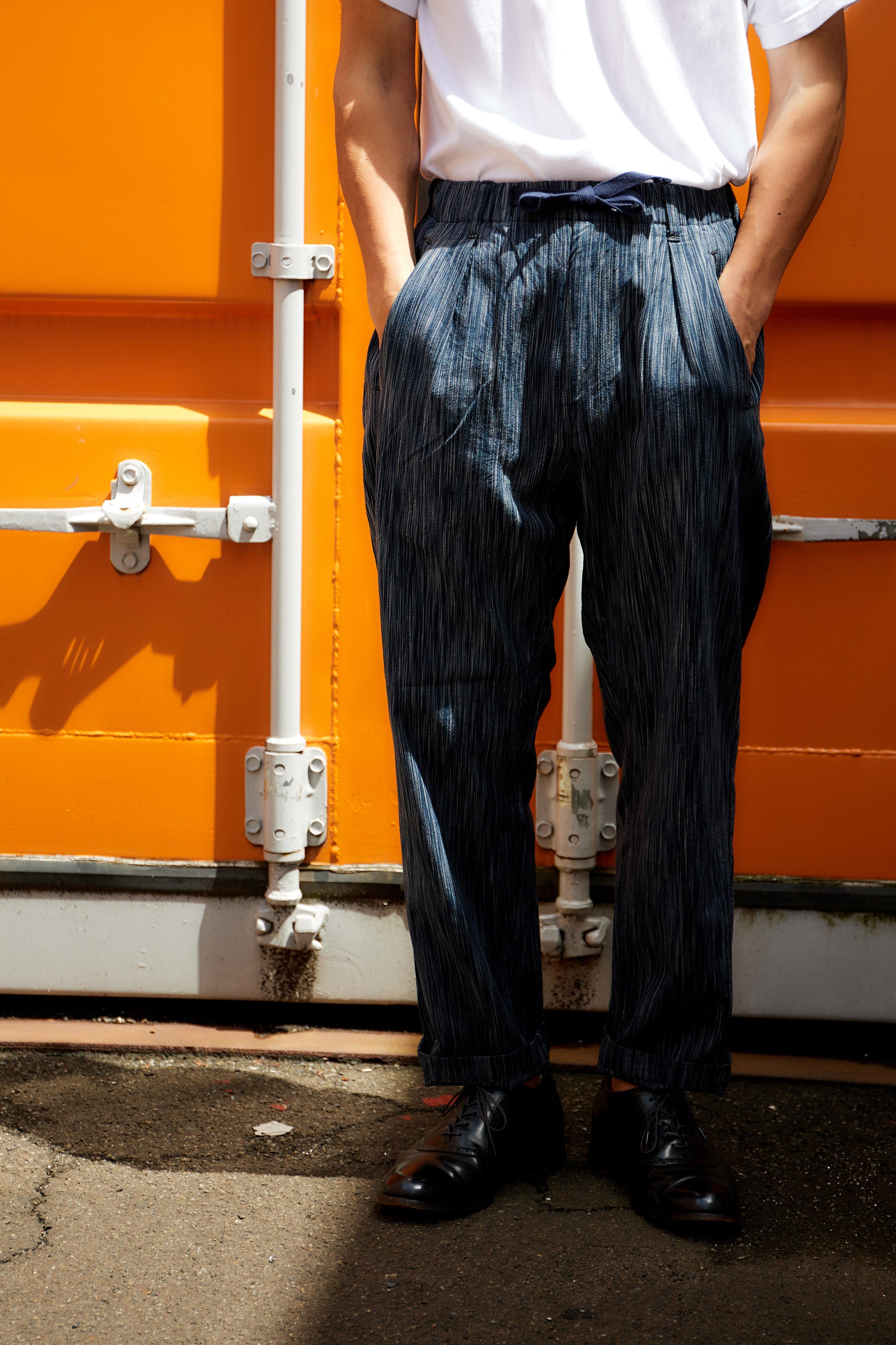 #3304 - IKT E-Z Lax : indigo ikat/indigo