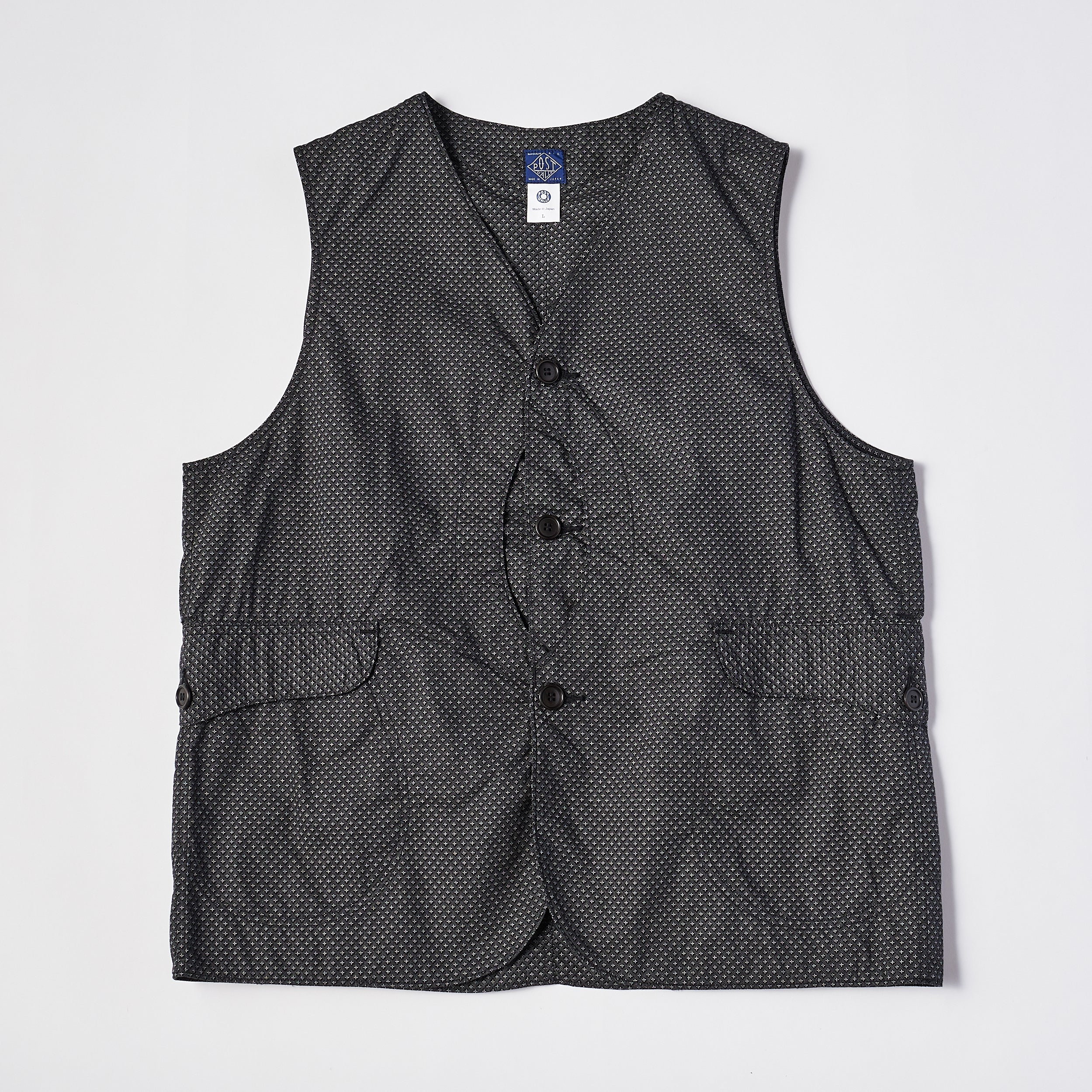 #1512-CP Royal Traveler : crest print grey