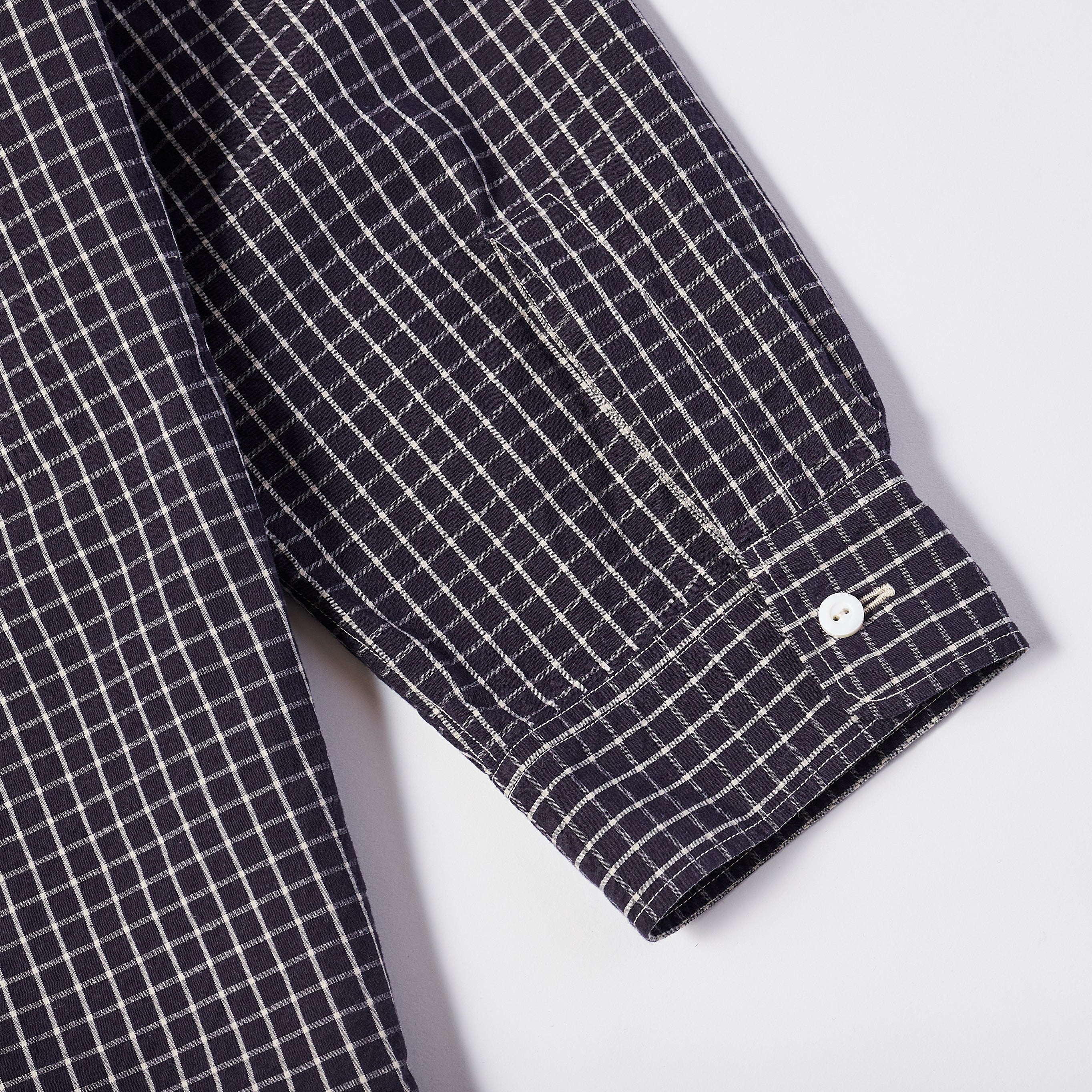 #3211 CLSC NEUTRA 3 : cotton x linen sheeting navy graph check
