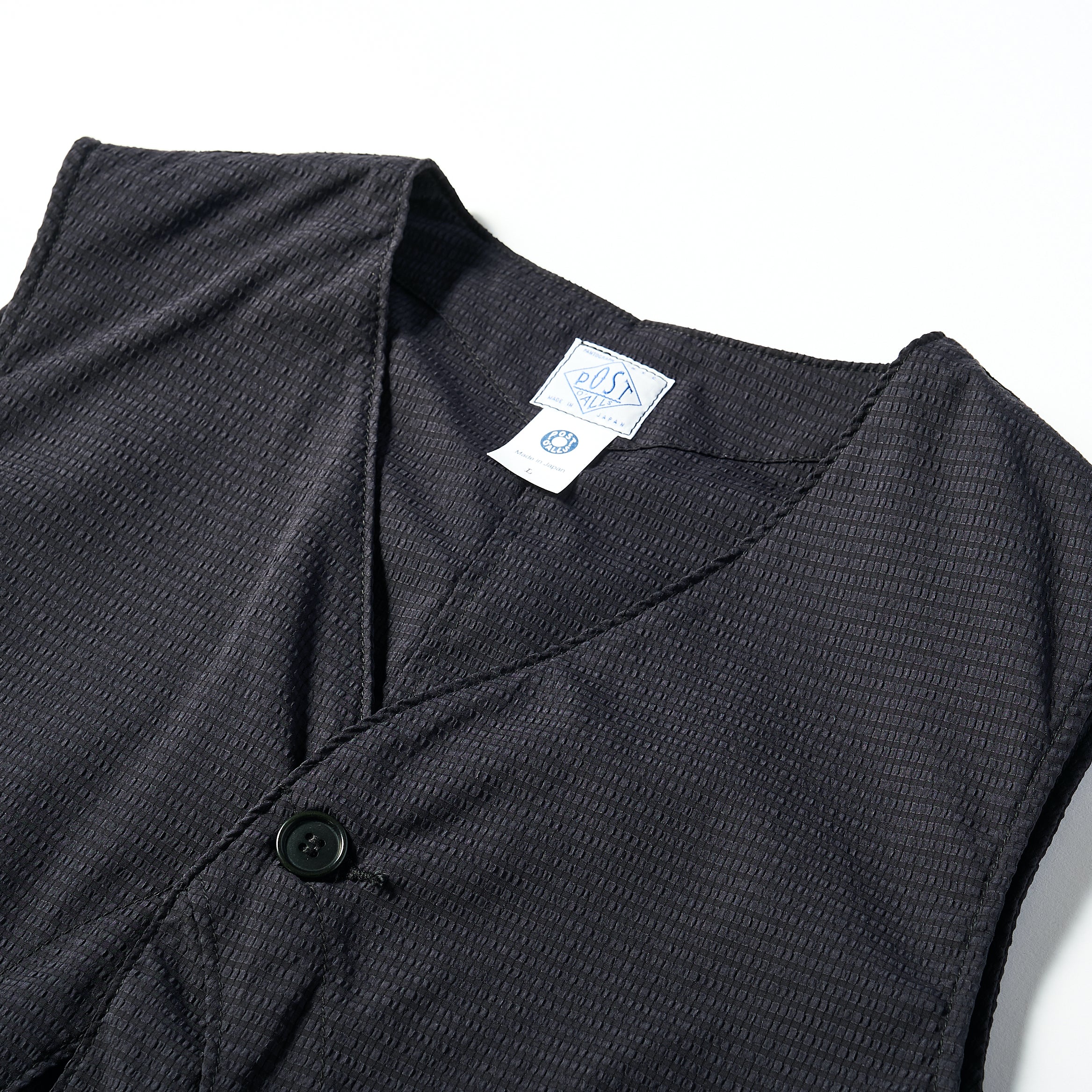 #1512 Royal Traveler PS2 : poly mesh seersucker navy