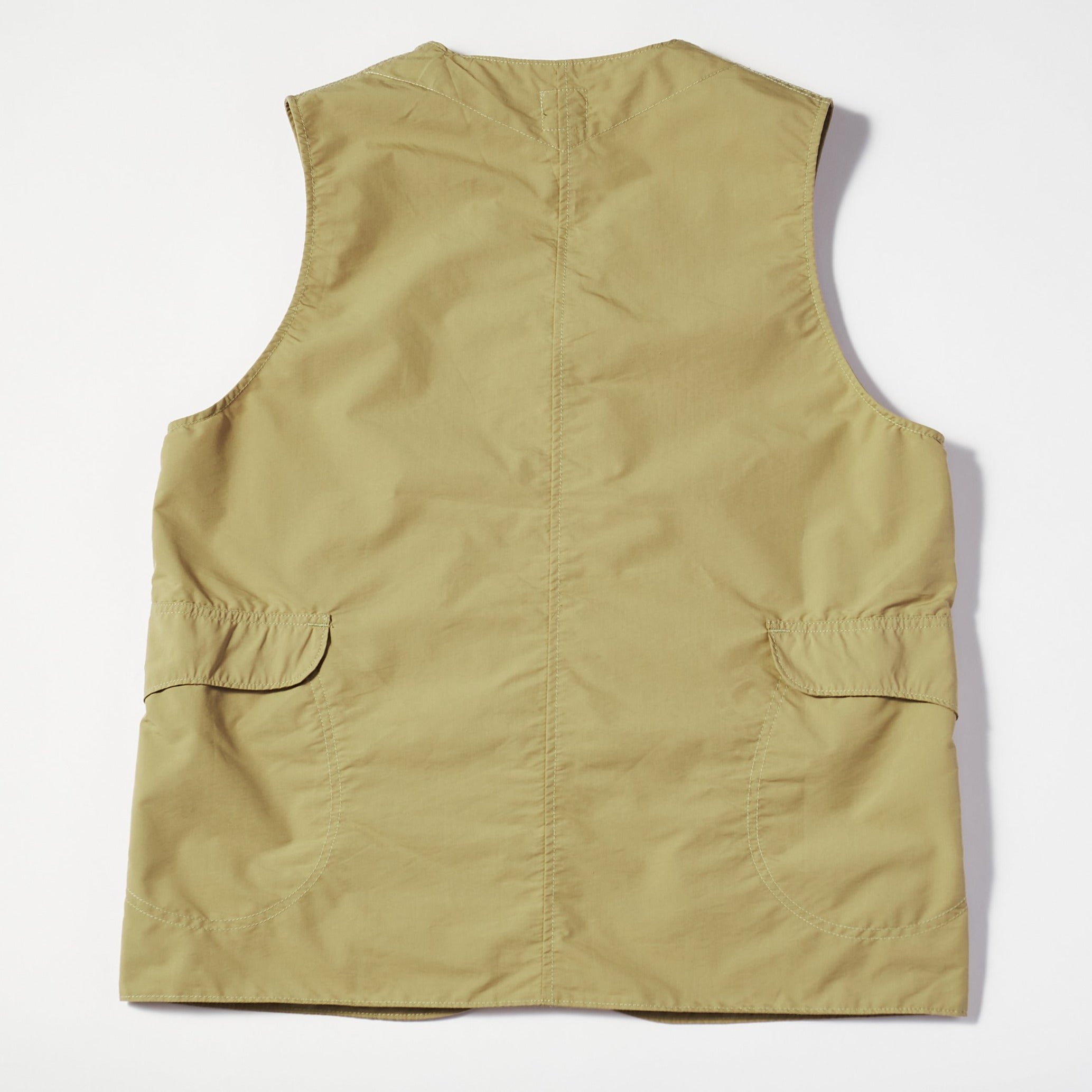 #1512 ROYAL TRAVELER PCT3 : P/C typewriter khaki