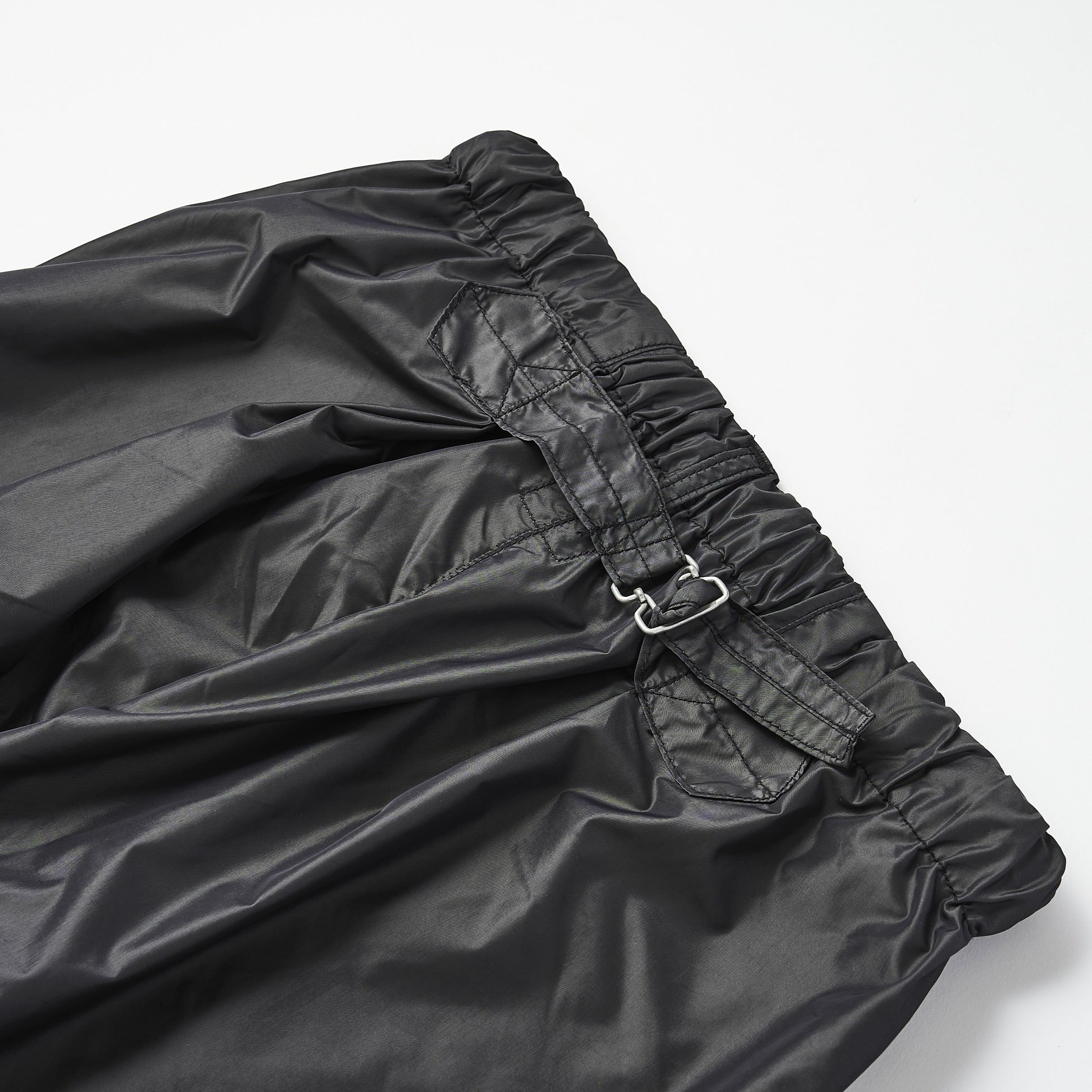 #3304 - NP1 / E-Z Lax : N/P taffeta / grey iridescent