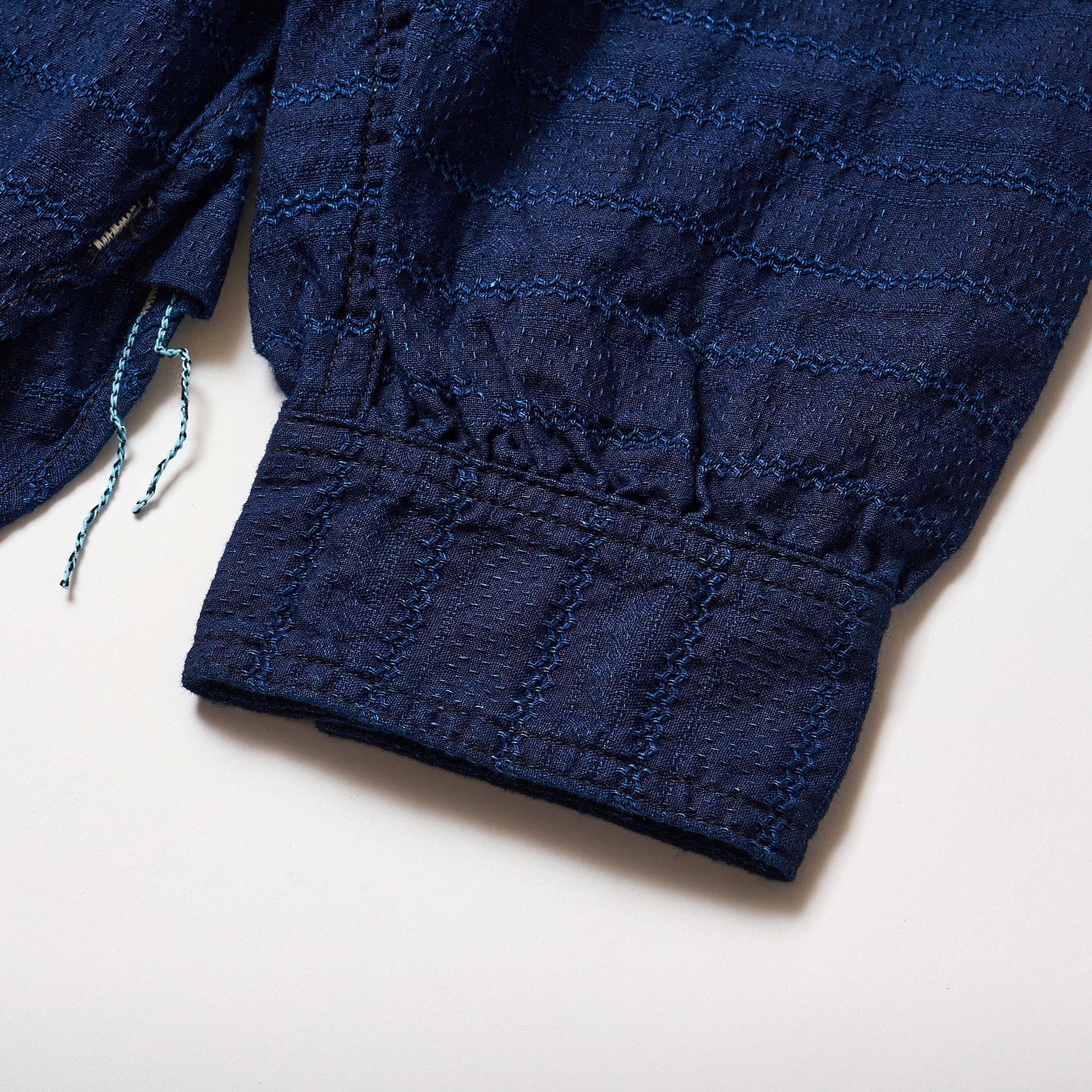 #3208 De Luxe IJ2 : indigo jacquard indigo