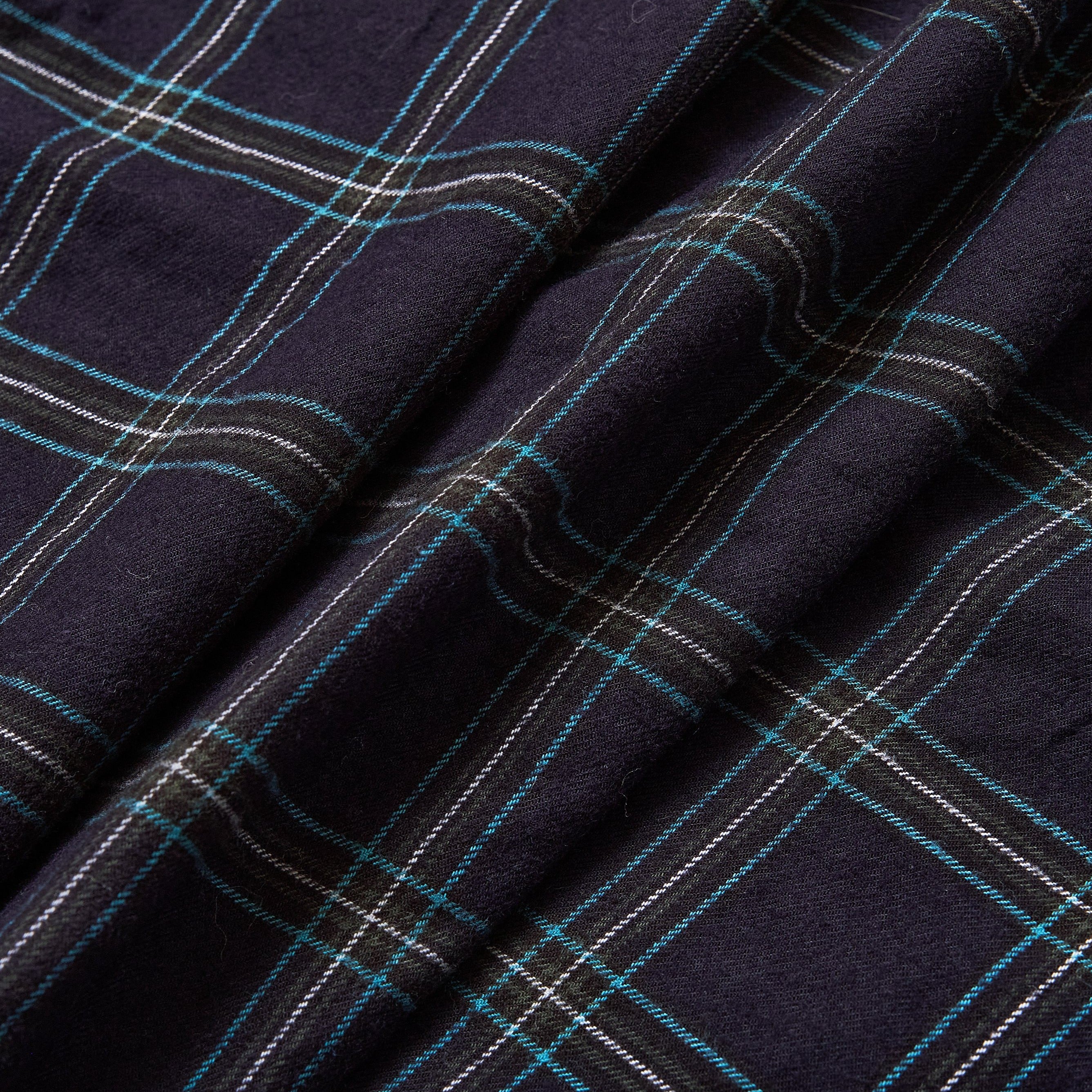 #3208 De Luxe CF4 : cotton flannel plaid navy x green